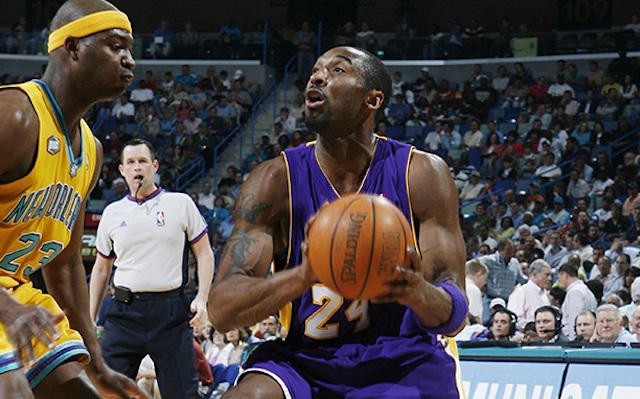 This Day In Lakers History: Kobe Bryant Has Fourth Straight 50-Point Game