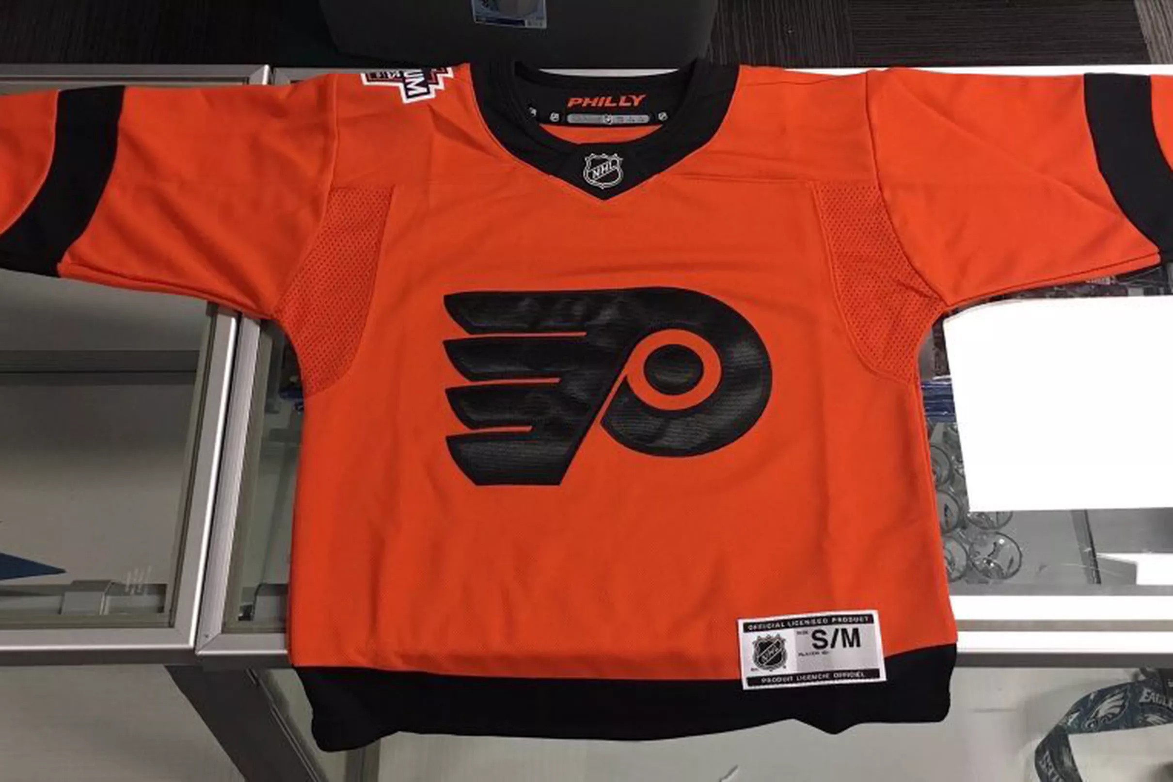 The Flyers’ 2019 Stadium Series jersey may have been leaked