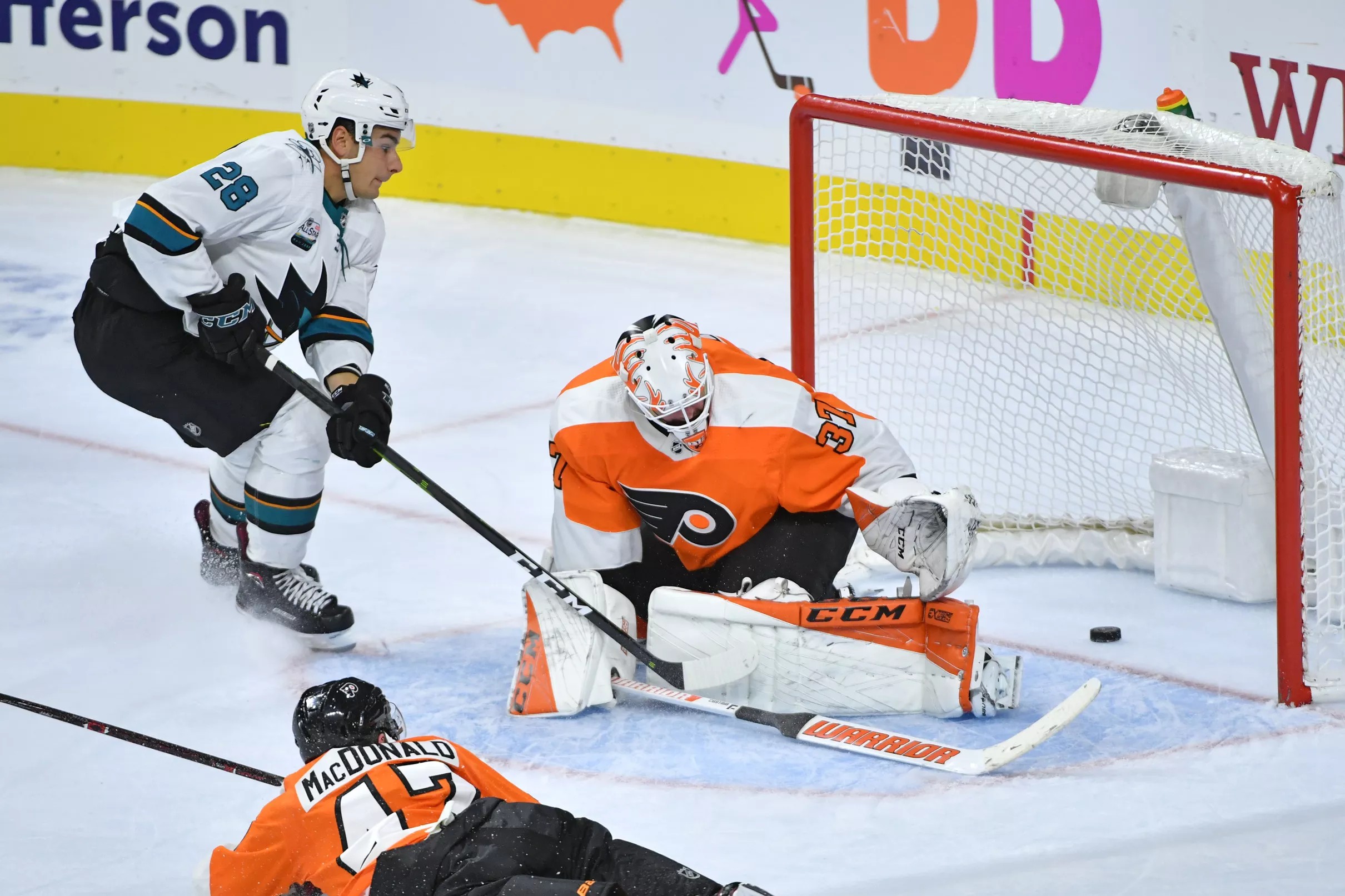 Flyers Vs. Sharks: 4-0 Rout!  See The Highlights!