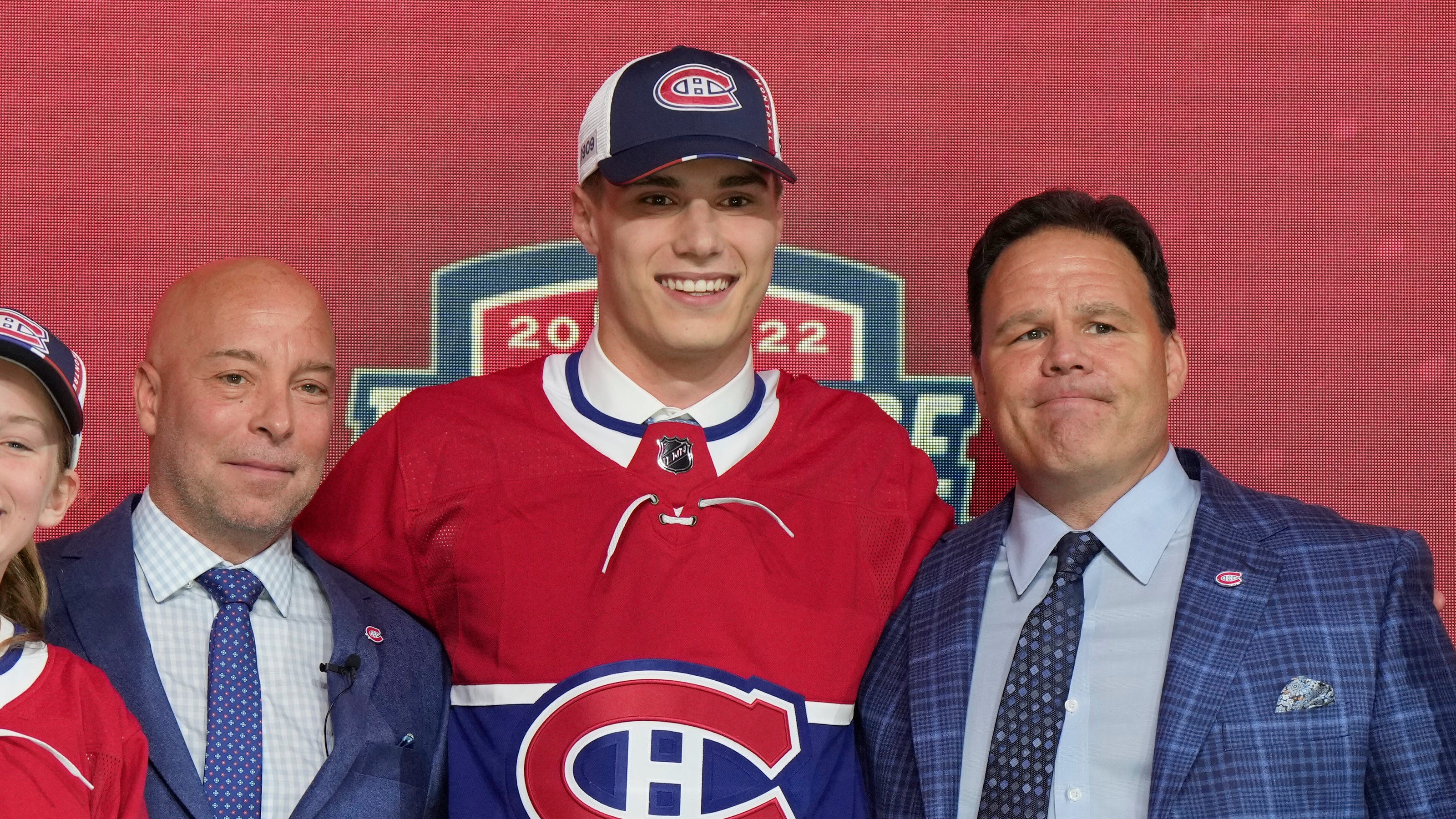 Montreal Canadiens take Juraj Slafkovsky with top pick in NHL draft