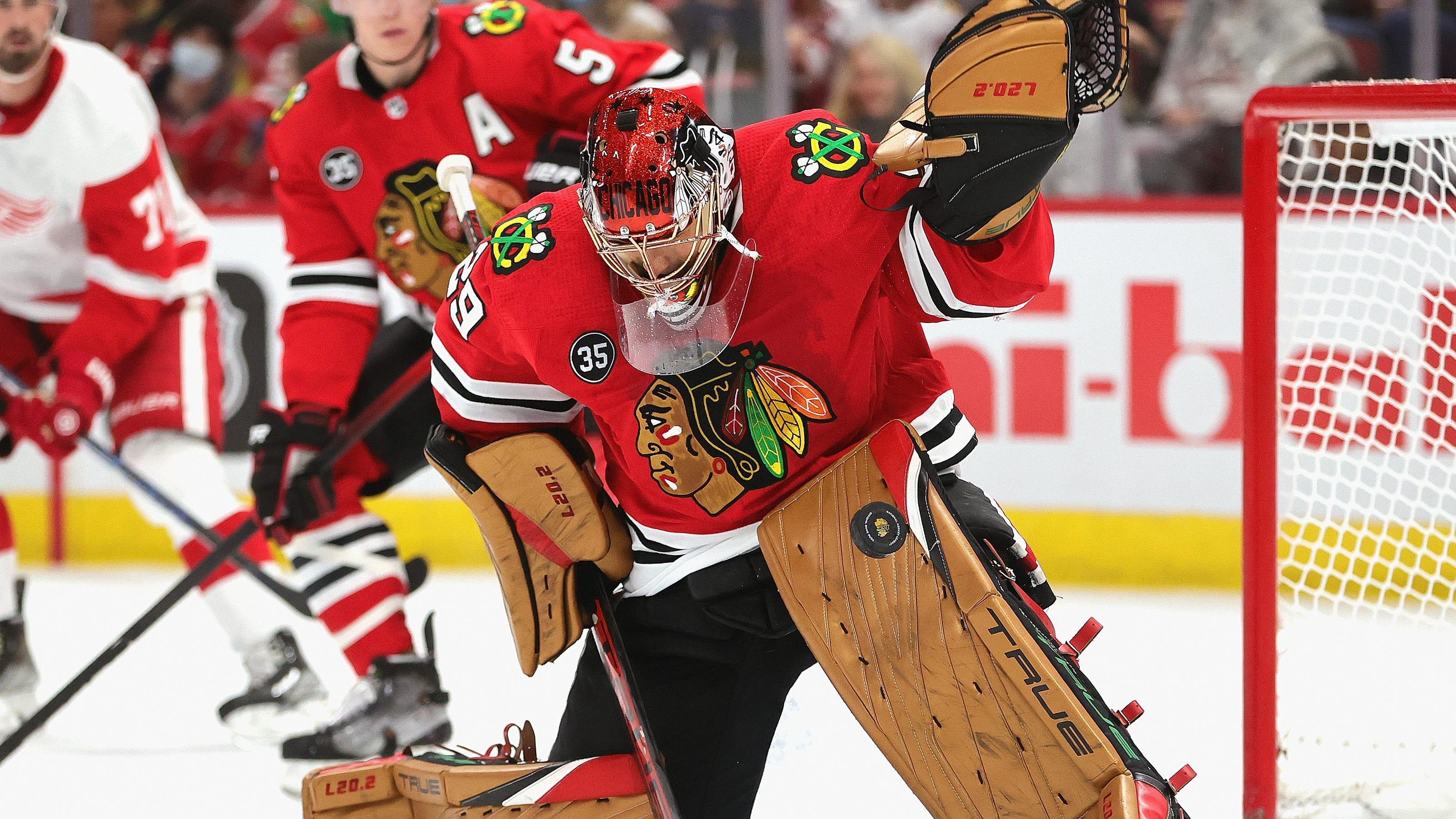 Minnesota Wild acquire goaltender Marc-Andre Fleury from Chicago