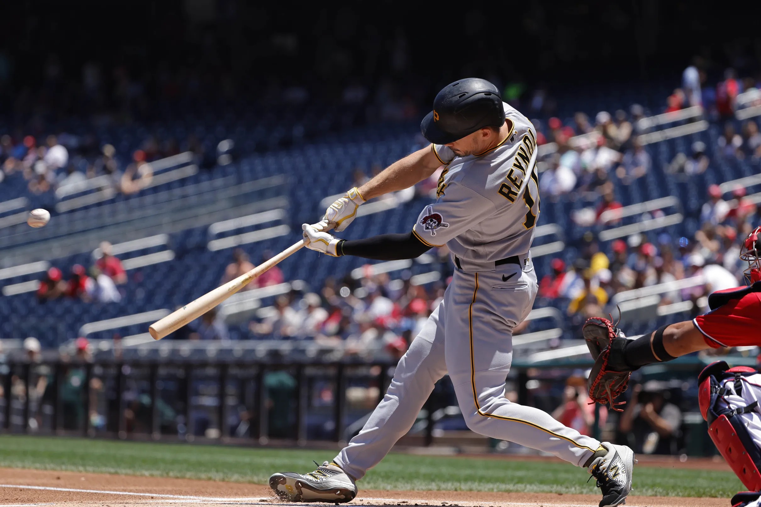 Bryan Reynolds Homers Three Times In 8-7 Pirates Victory Over Nationals