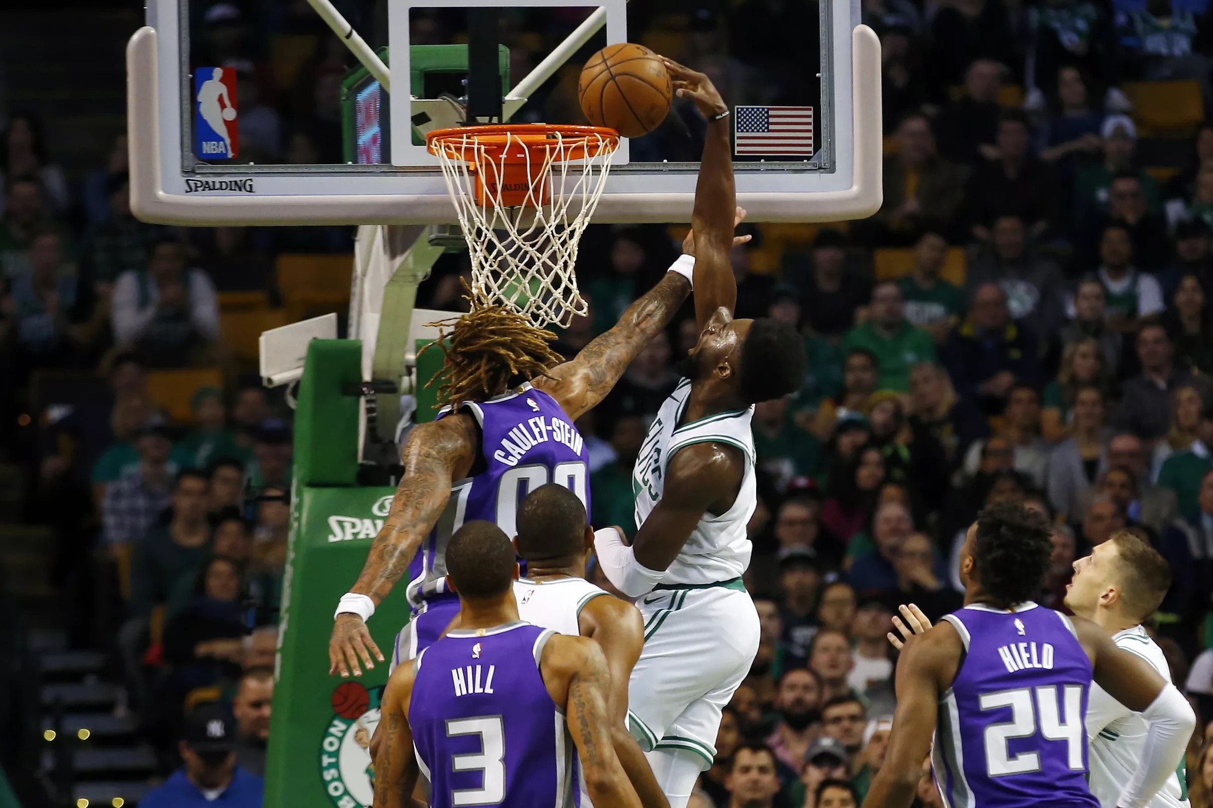 Streaking: Celtics dominate Kings 113-86 for 6th consecutive victory 