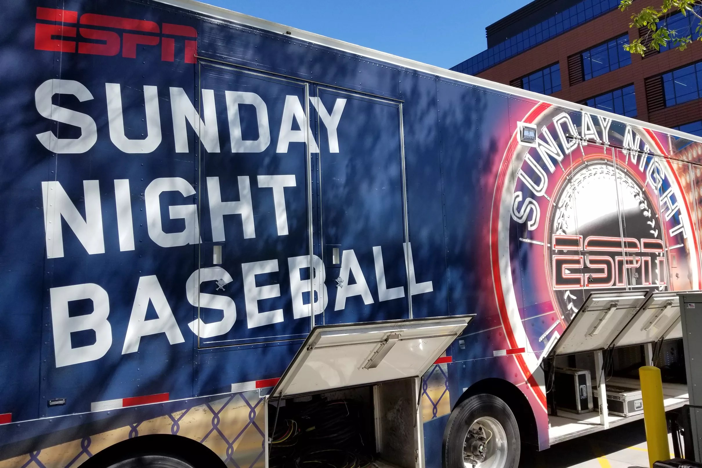 sunday mlb schedule