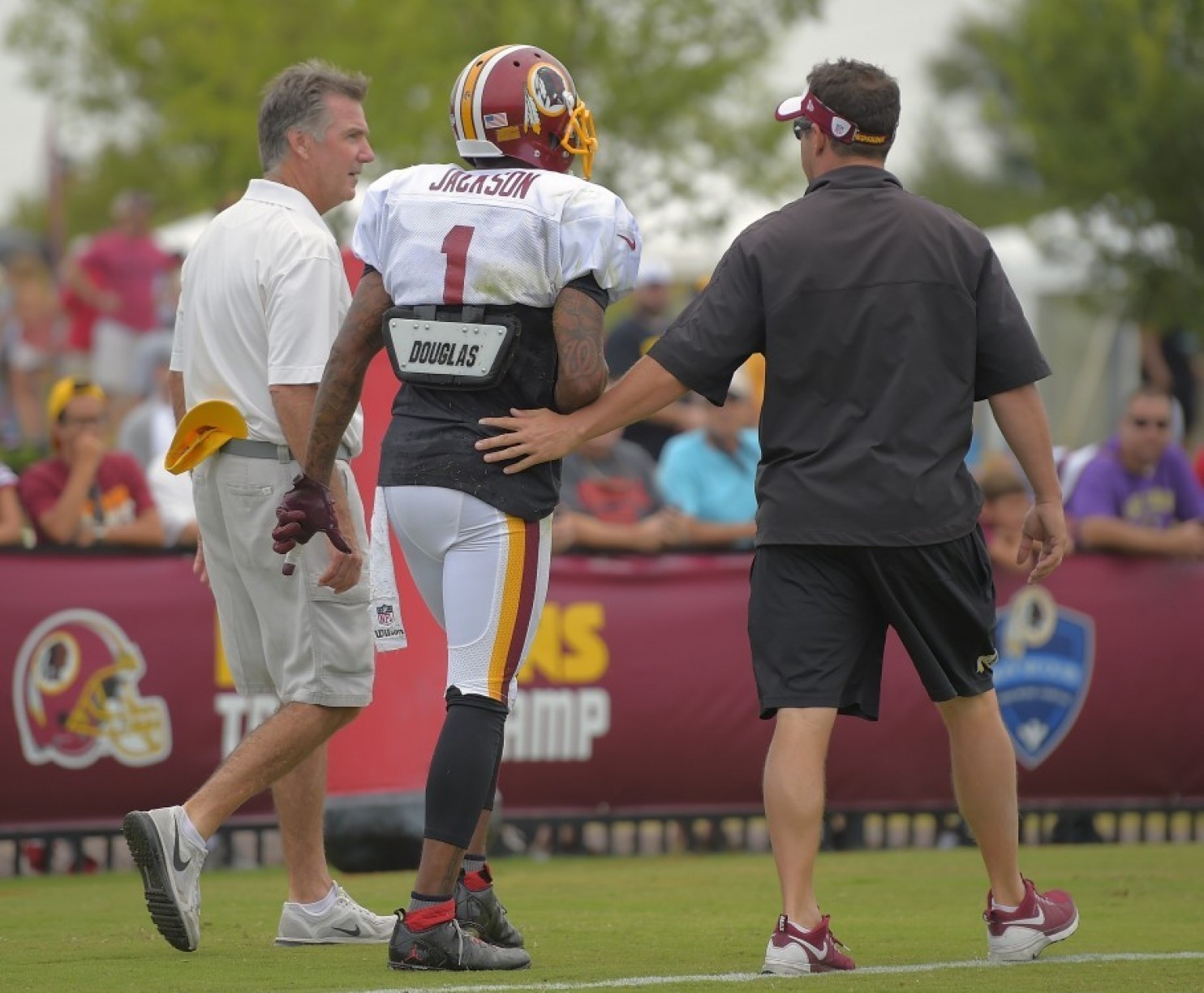 DeAngelo Hall and DeSean Jackson leave practice with injuries