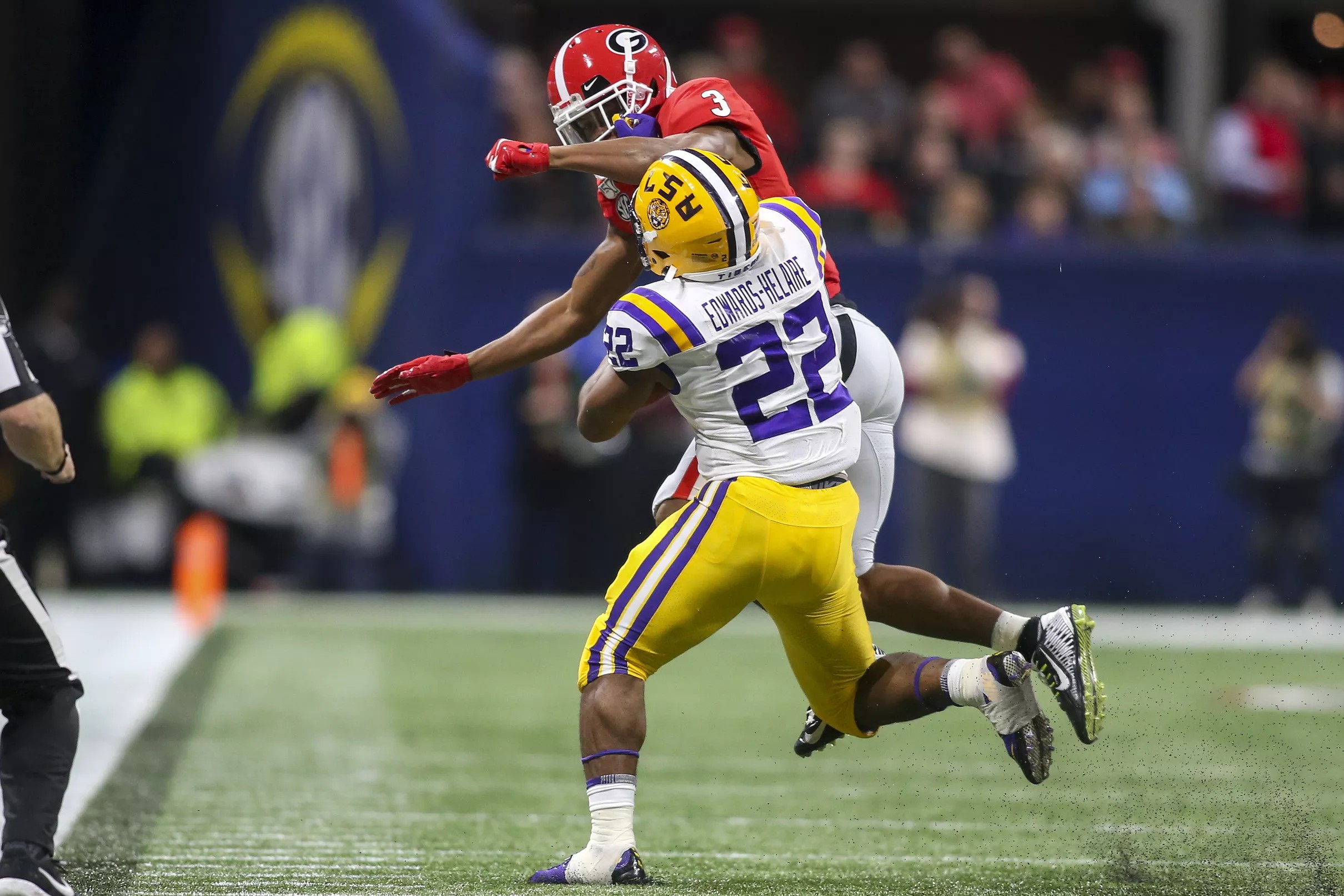 LSU’s Clyde Edwards-Helaire Is A Prototypical Three-down Running Back ...