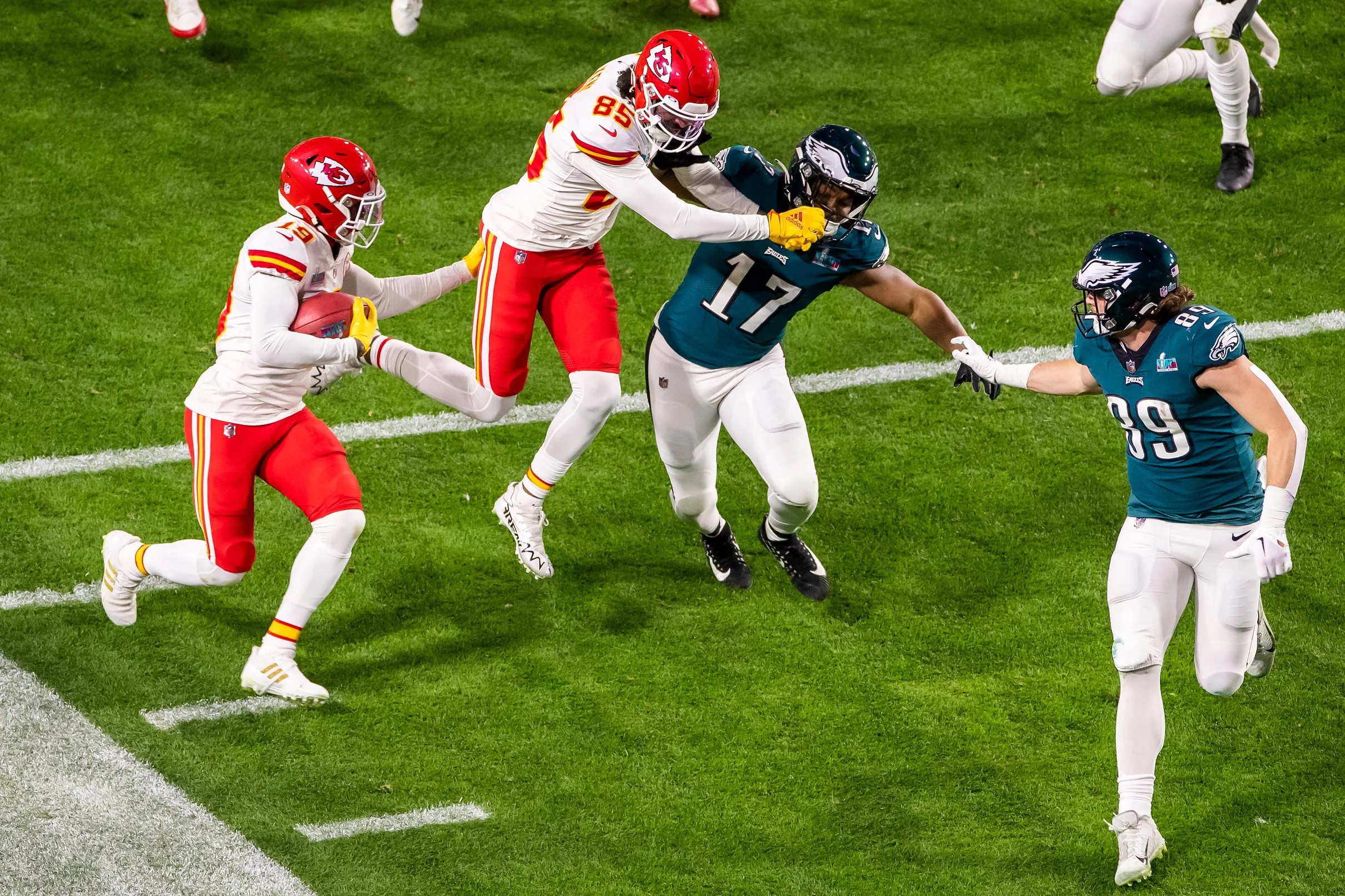 Depth Chart update Commanders sign their first veteran free agent of