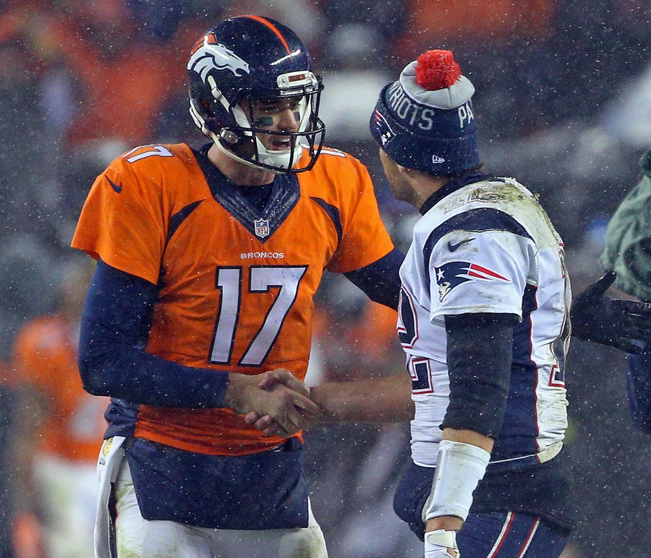 Backup center JD Walton among those released by Dolphins