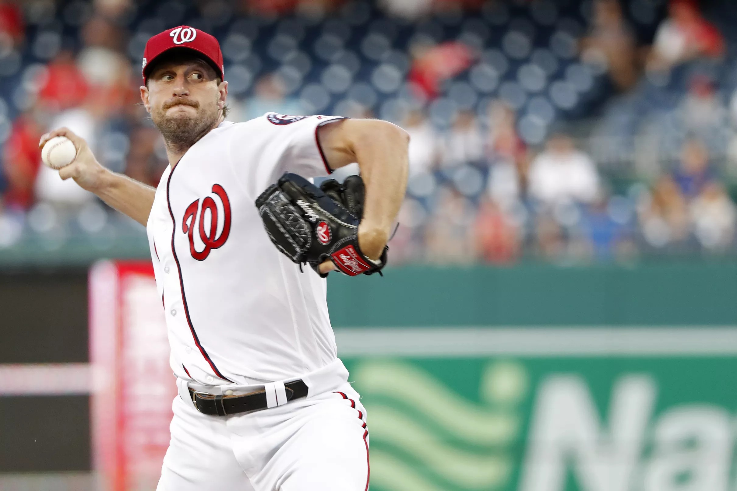 Max Scherzer gets it done on the mound, at the plate in Nationals’ 10-4 