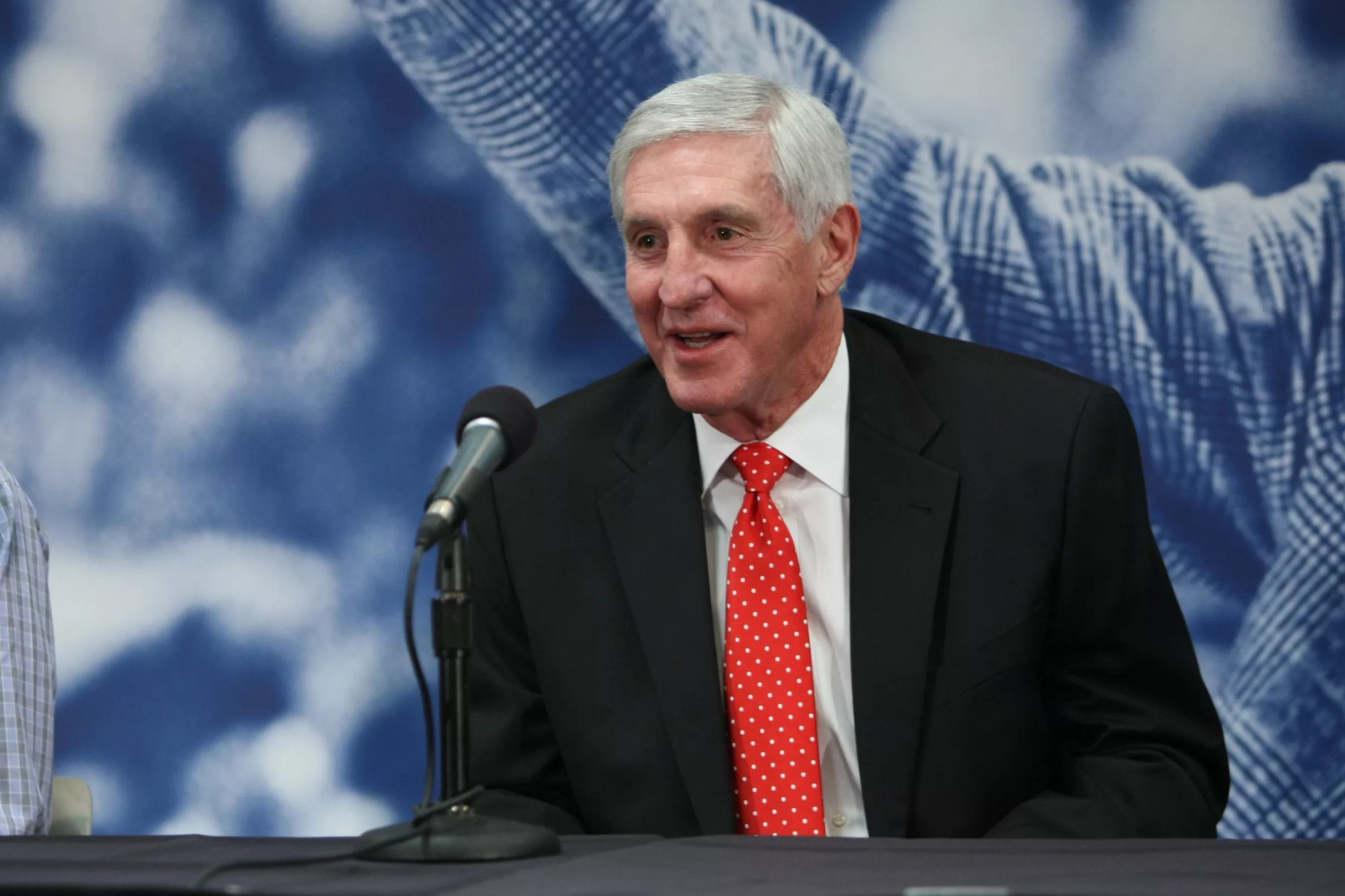 It’s Time to Honor Jerry Sloan