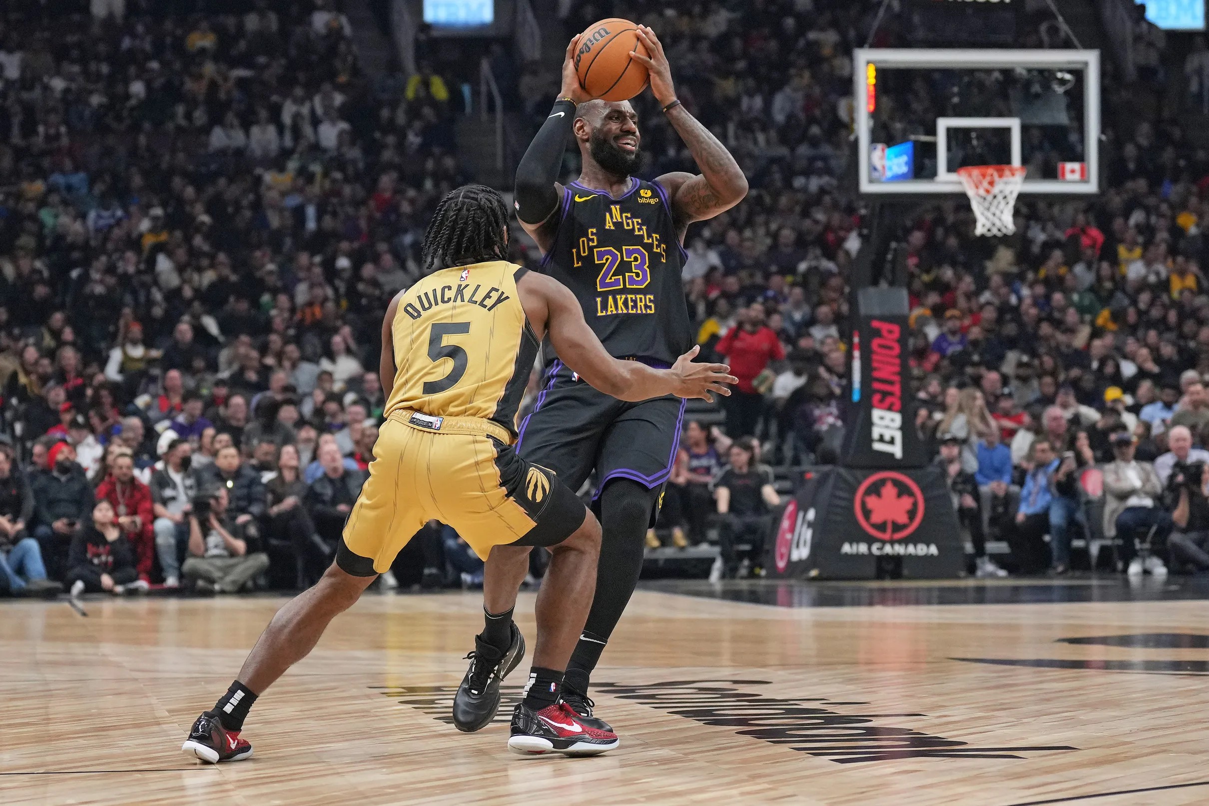 Toronto Raptors vs Los Angeles Lakers — Final Score 128111