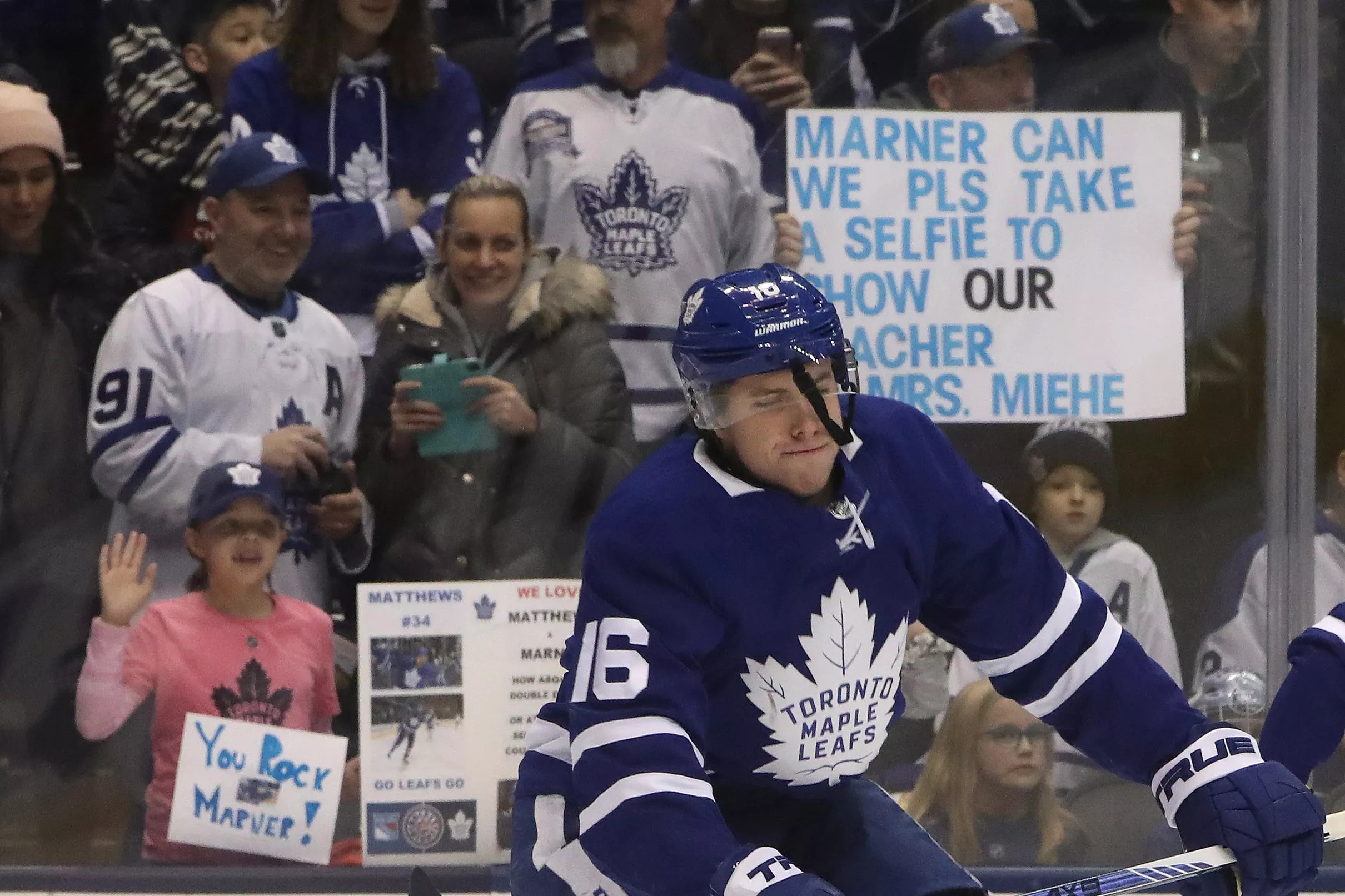 maple leafs jersey change