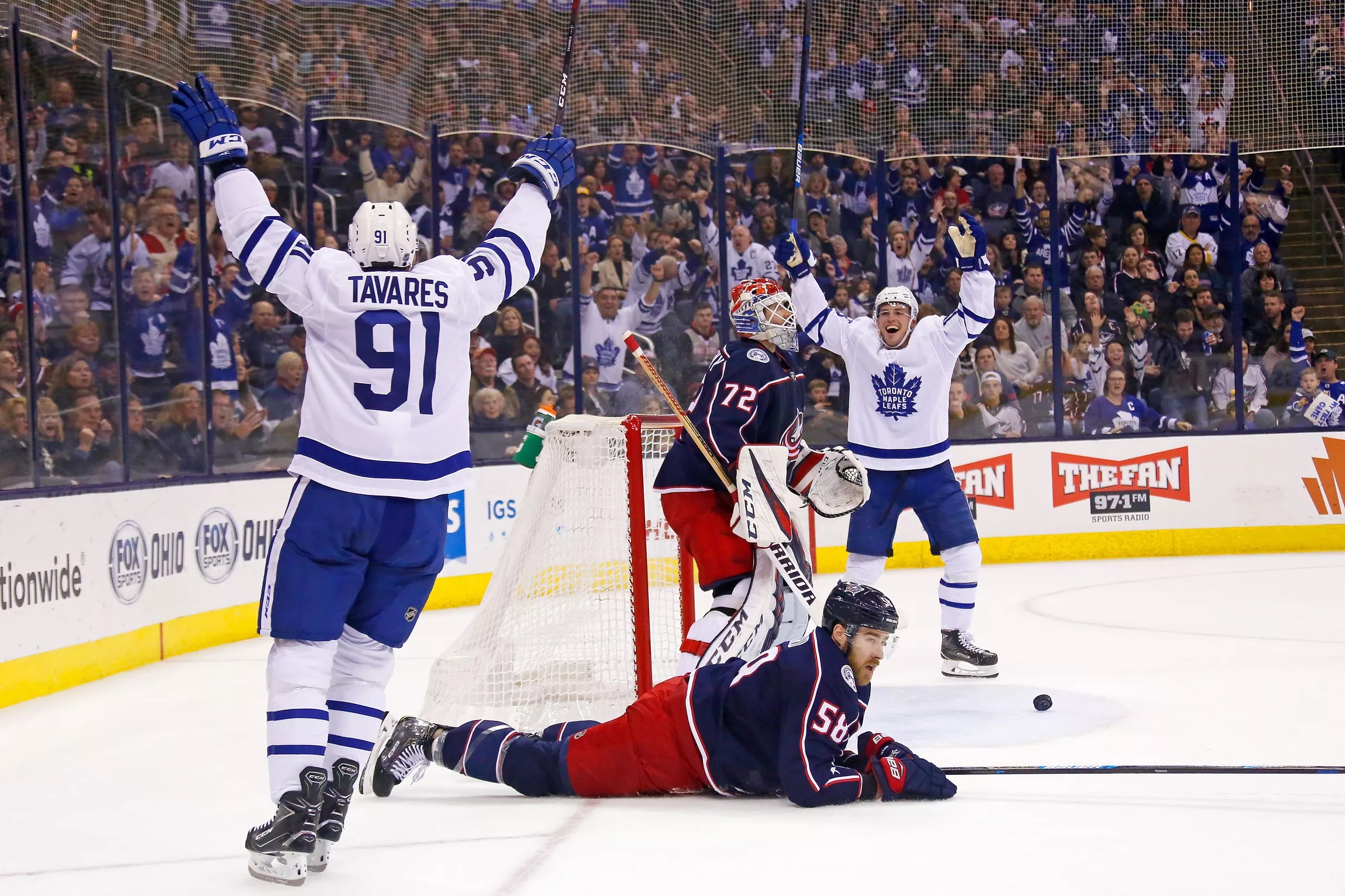 maple-leafs-official-roster-has-30-players