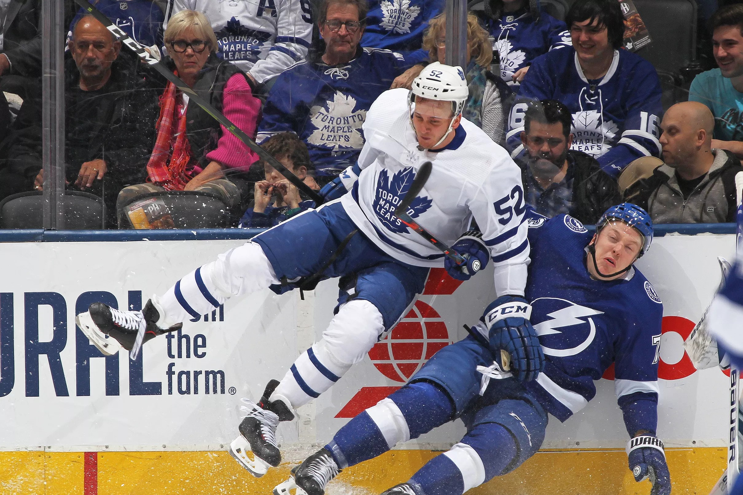 leafs lightning game 6