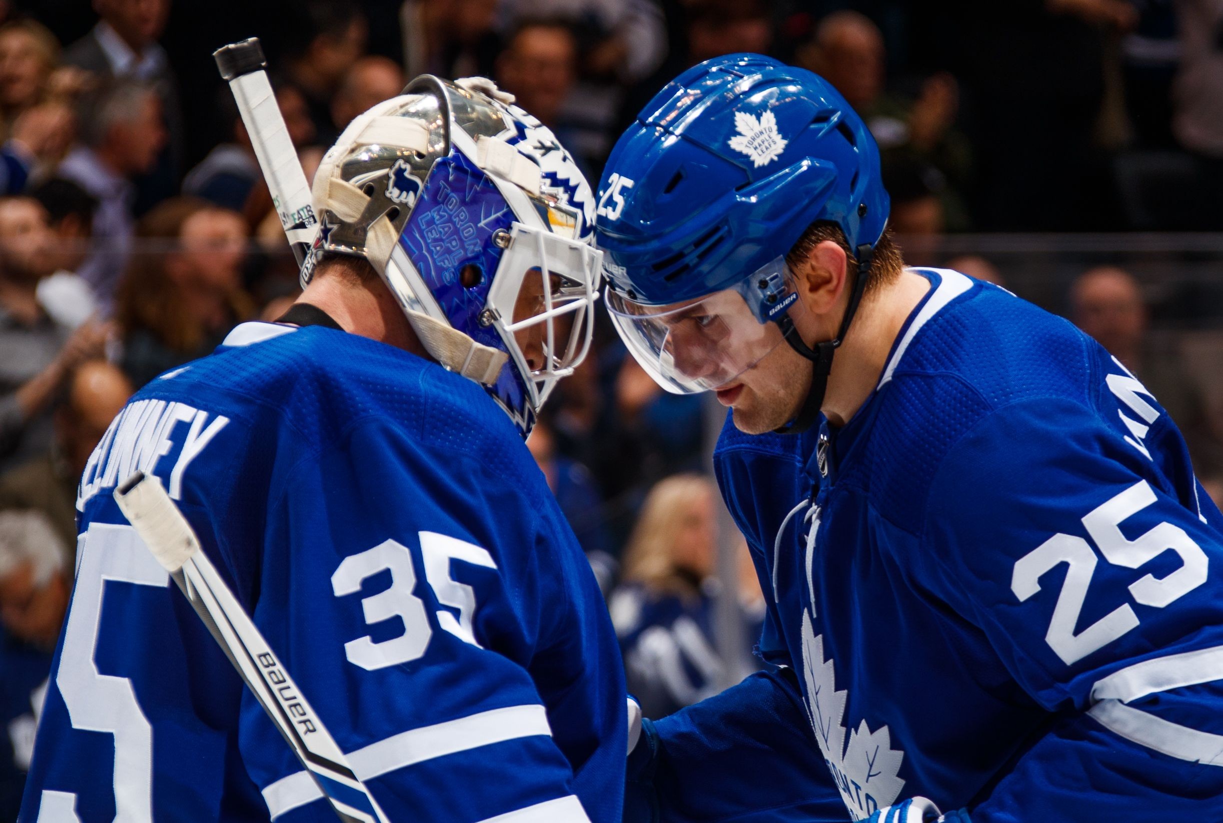 toronto-maple-leafs-pros-and-cons-of-first-2-games