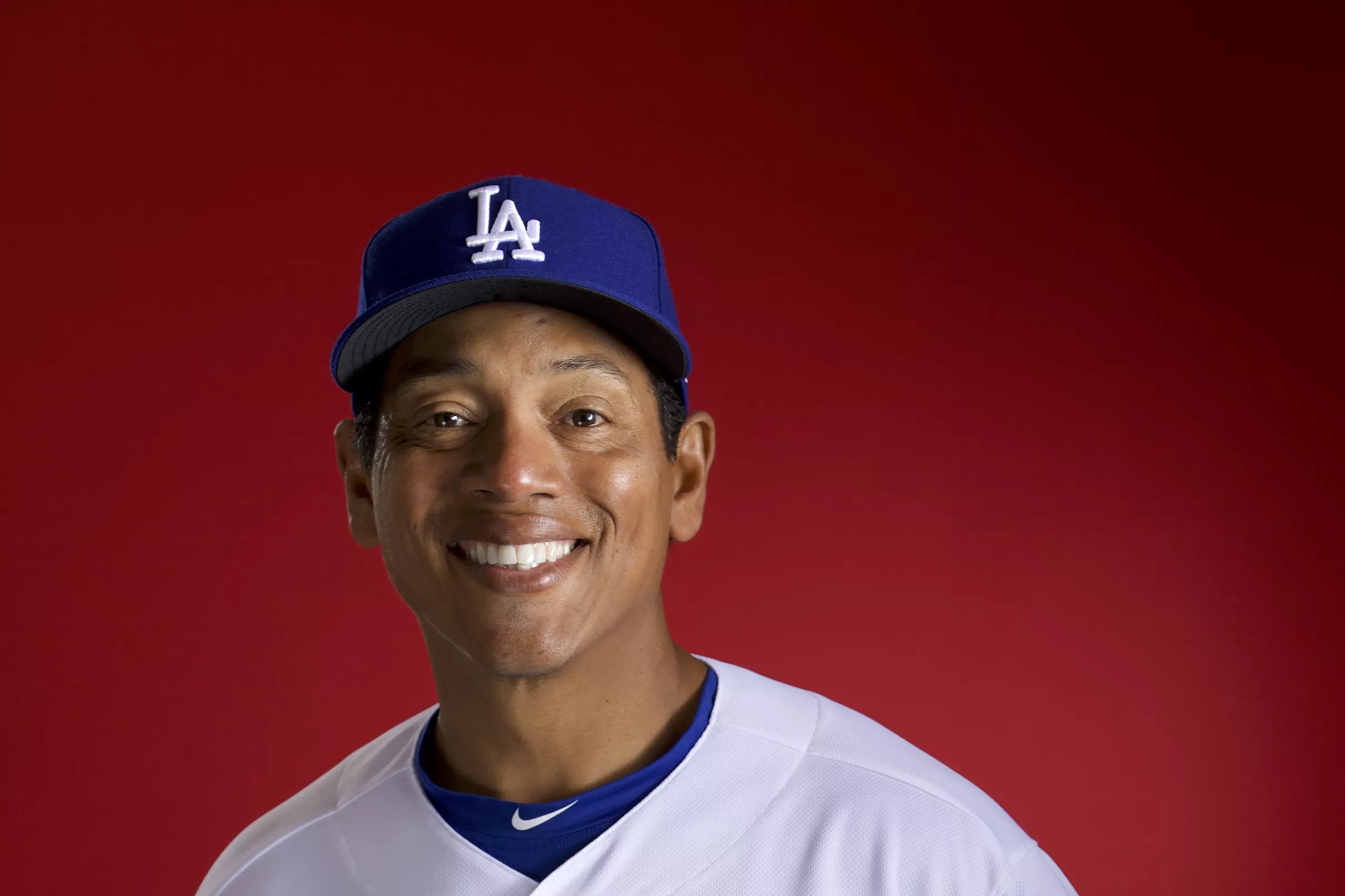 Texas Rangers name Luis Ortiz hitting coach