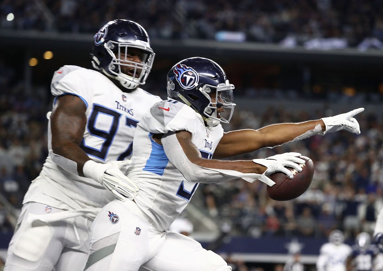 Tennessee Titans Kevin Byard claps back at Deion Sanders