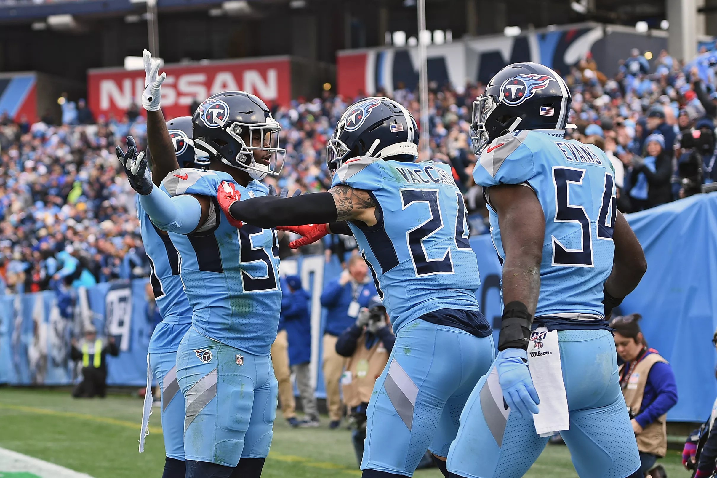 titans-to-wear-light-blue-jersey-light-blue-pants-and-navy-socks-vs