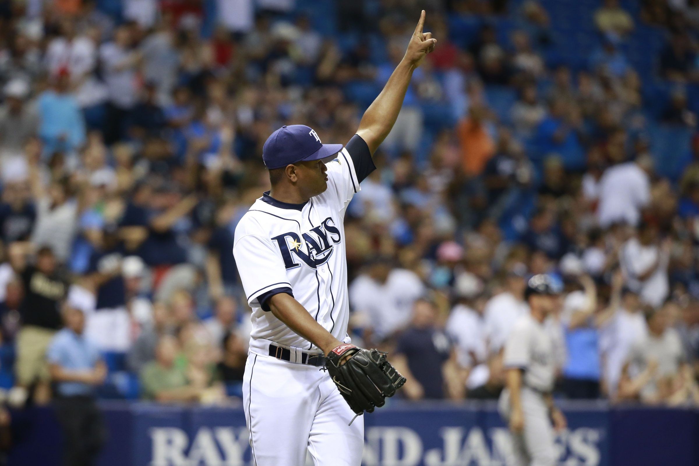 Tampa Bay Rays showing faith in Enny Romero