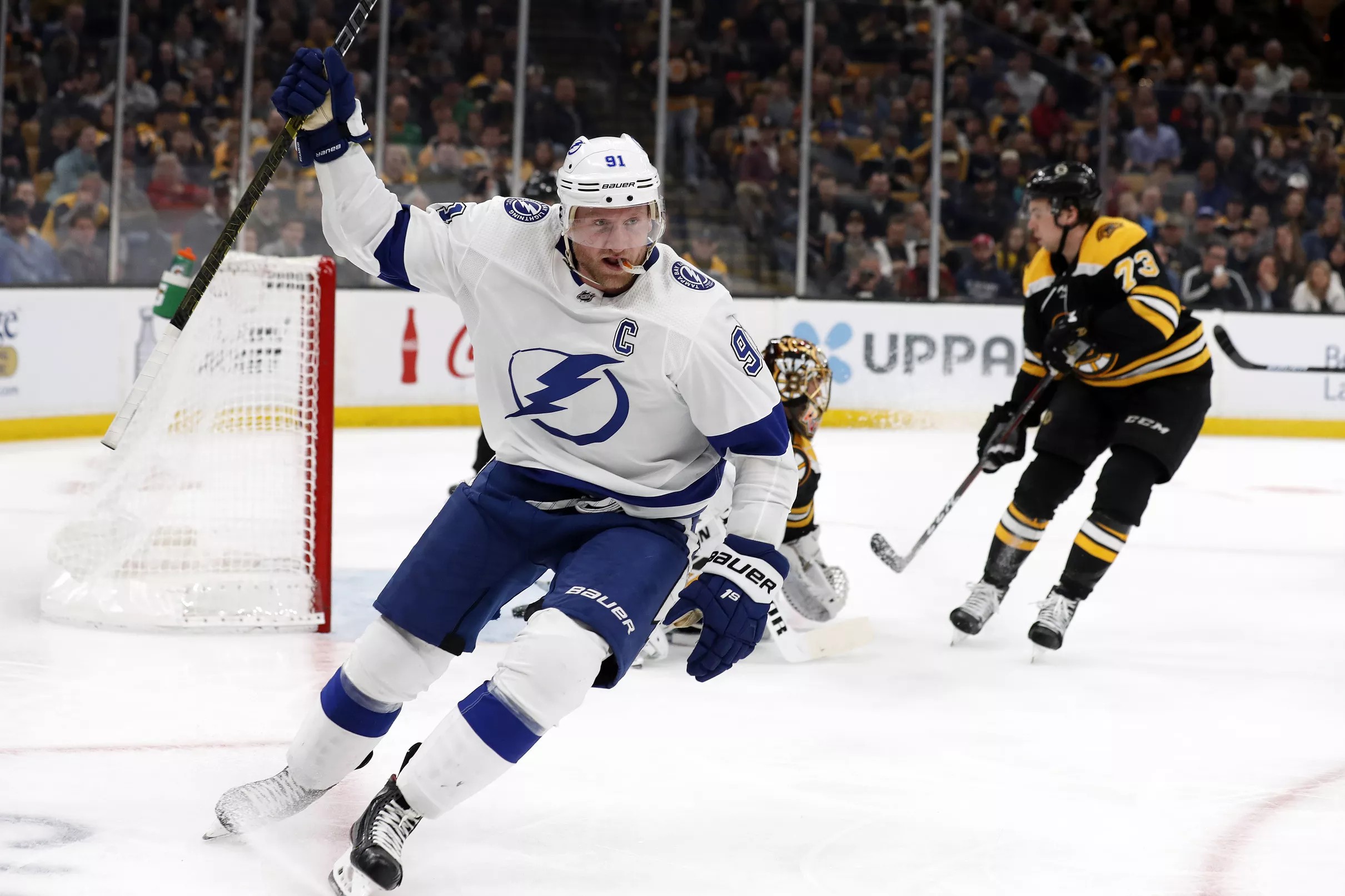 Tampa Bay Lightning defeat Boston 63, close out season with 62 wins, 128 points