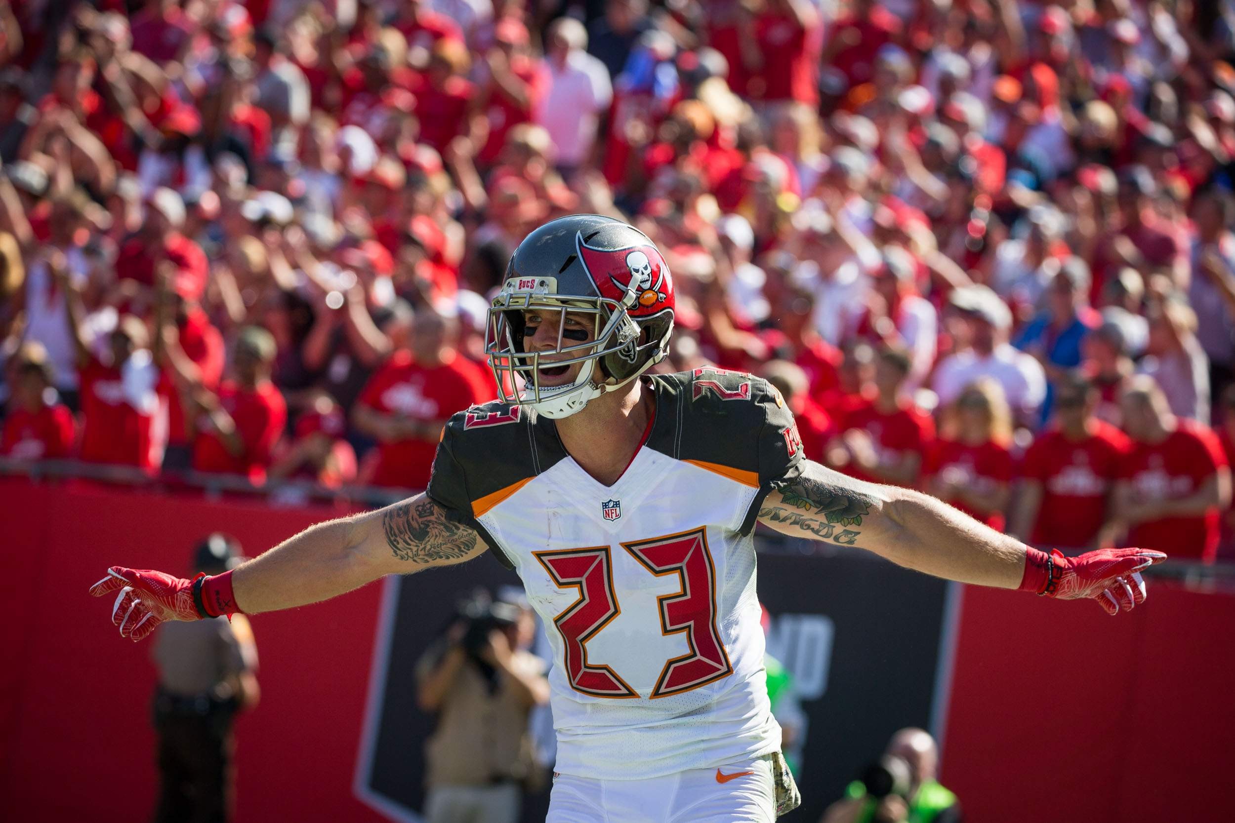 the-bucs-had-the-nfl-s-worst-pass-defense-so-why-do-they-have-the-same