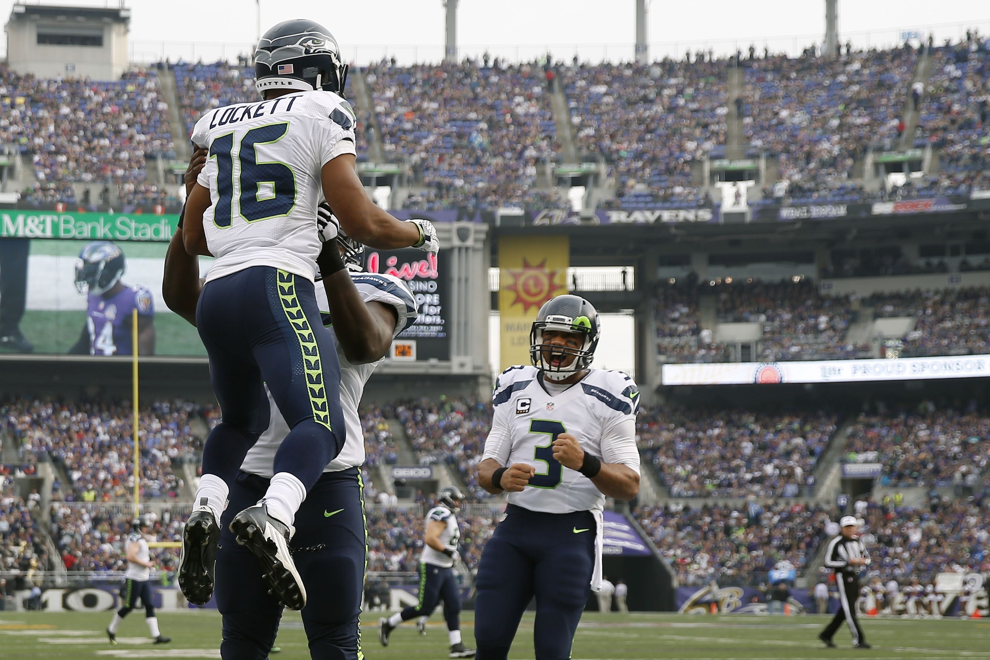 Russell Wilson, Tyler Lockett, a Buccaneers loss, and