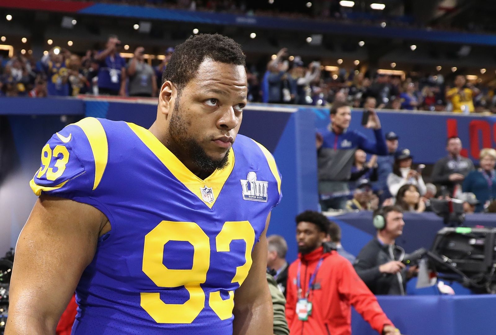 tampa-bay-buccaneers-ndamukong-suh-to-wear-number-93