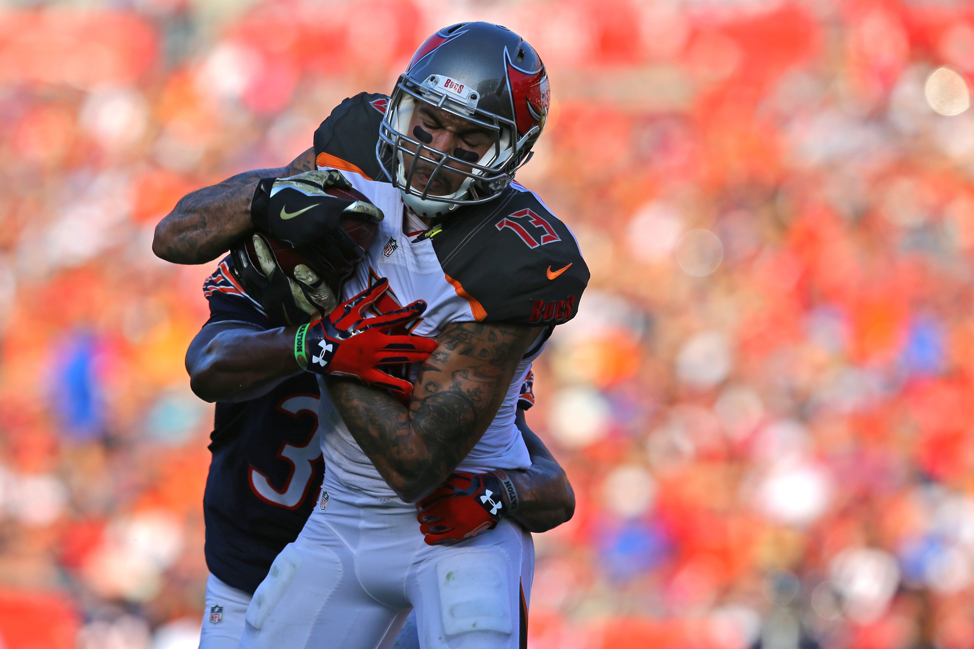 Buccaneers receiver Mike Evans starting to gain “elite” buzz