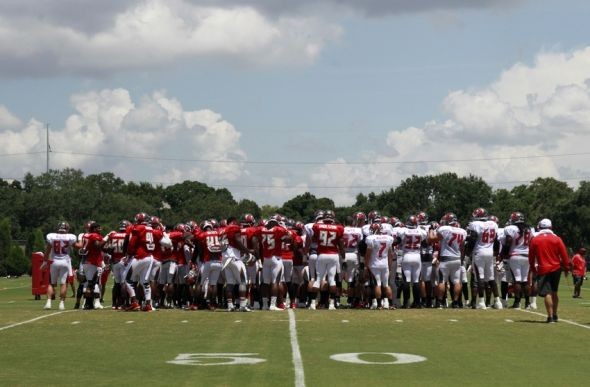 2011 tampa bay buccaneers roster