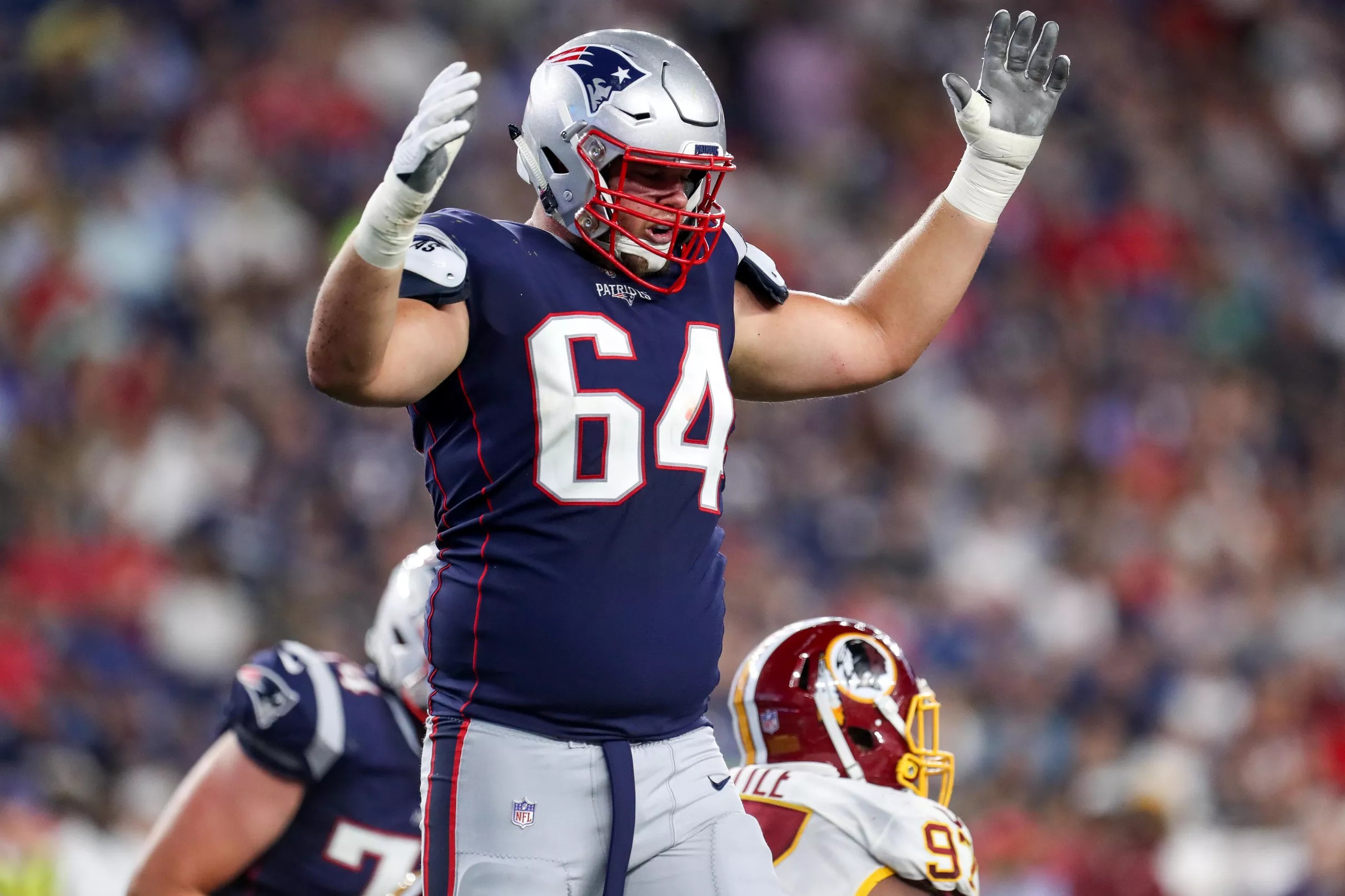 Patriots Fill Final Roster Spot By Re-signing Offensive Lineman Matt ...