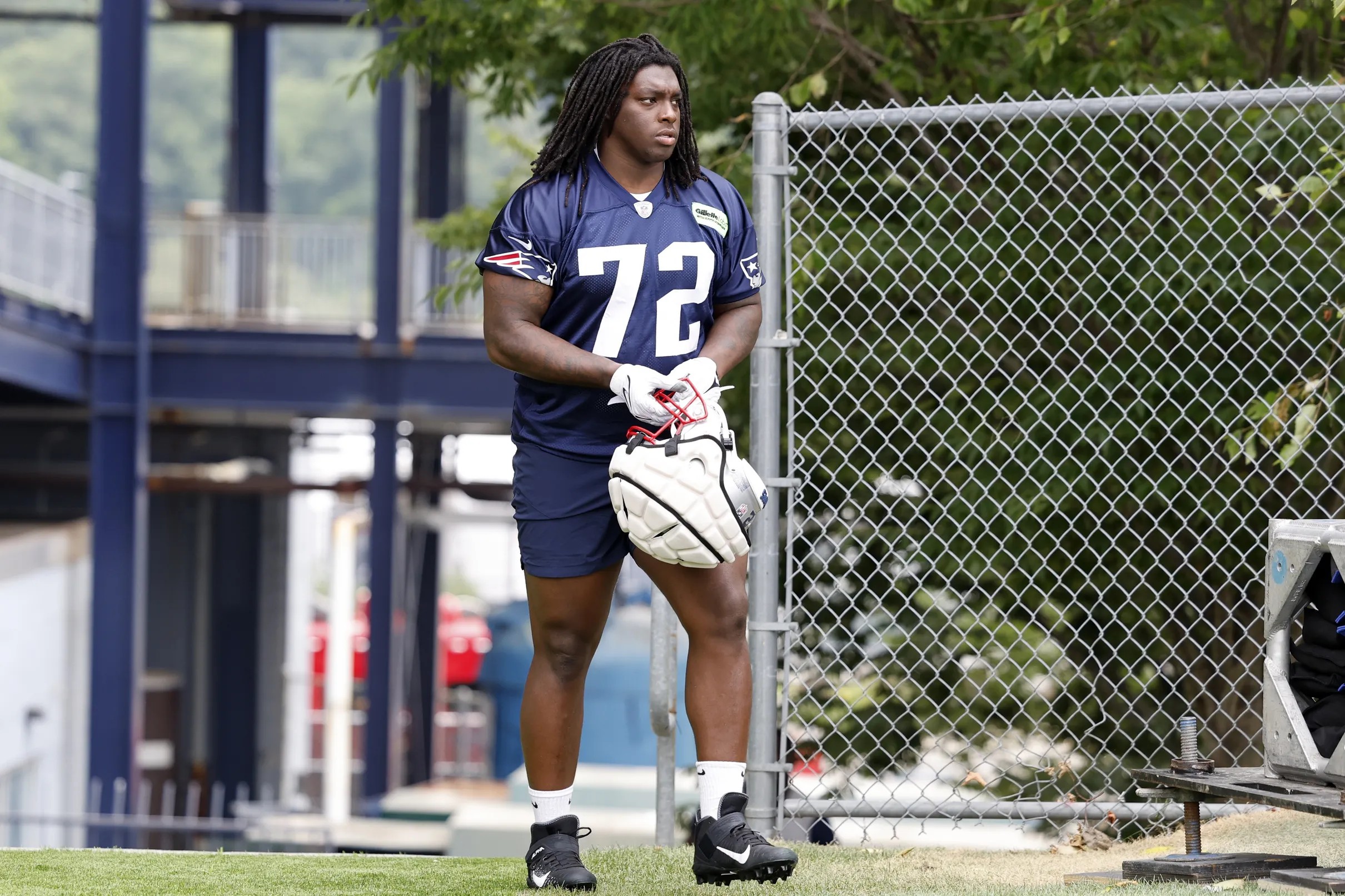 Patriots elevate defensive tackle Jeremiah Pharms Jr. on eve of Cowboys  matchup - Pats Pulpit