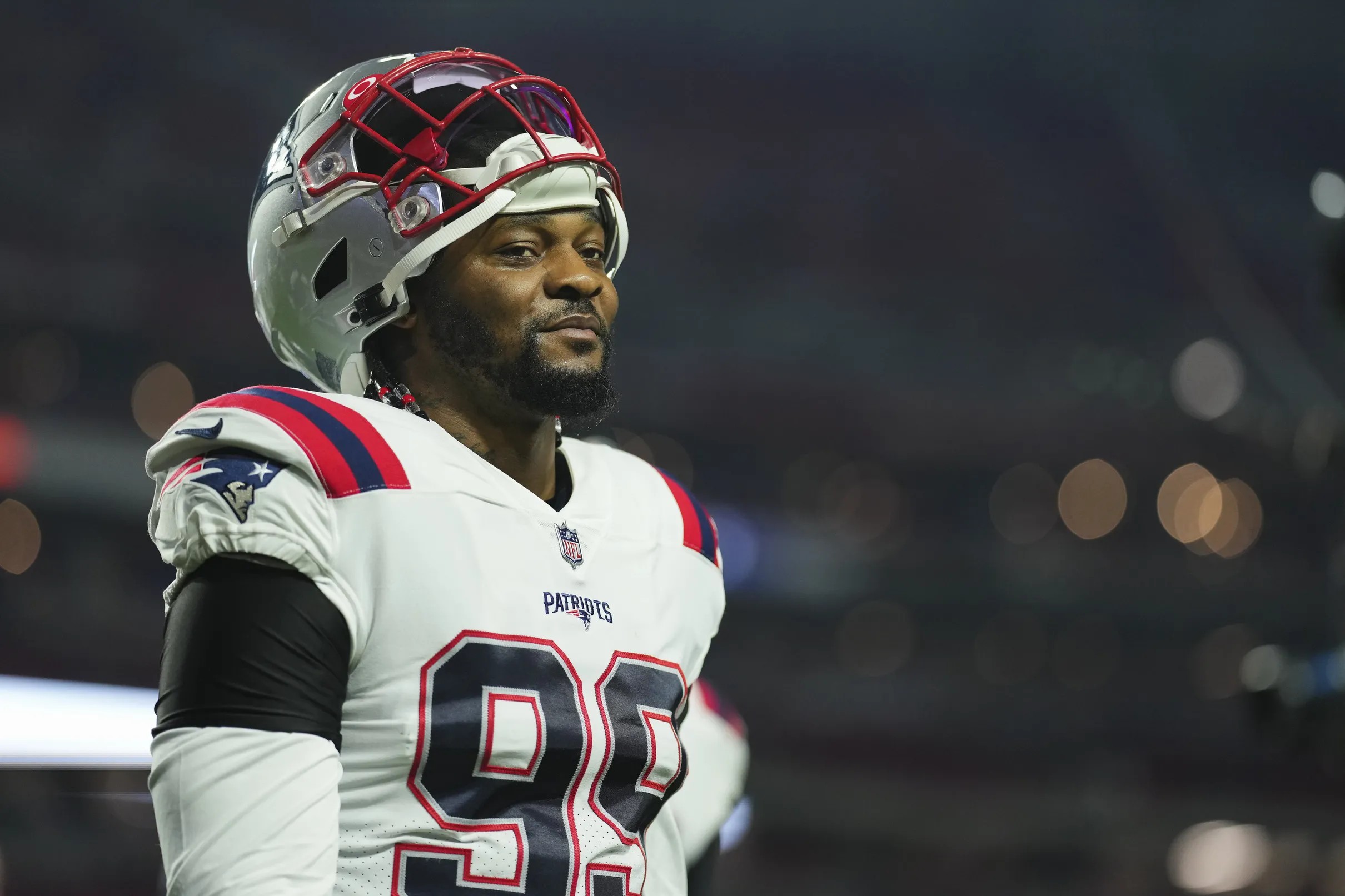 Patriots sign linebacker Jamie Collins - The Boston Globe