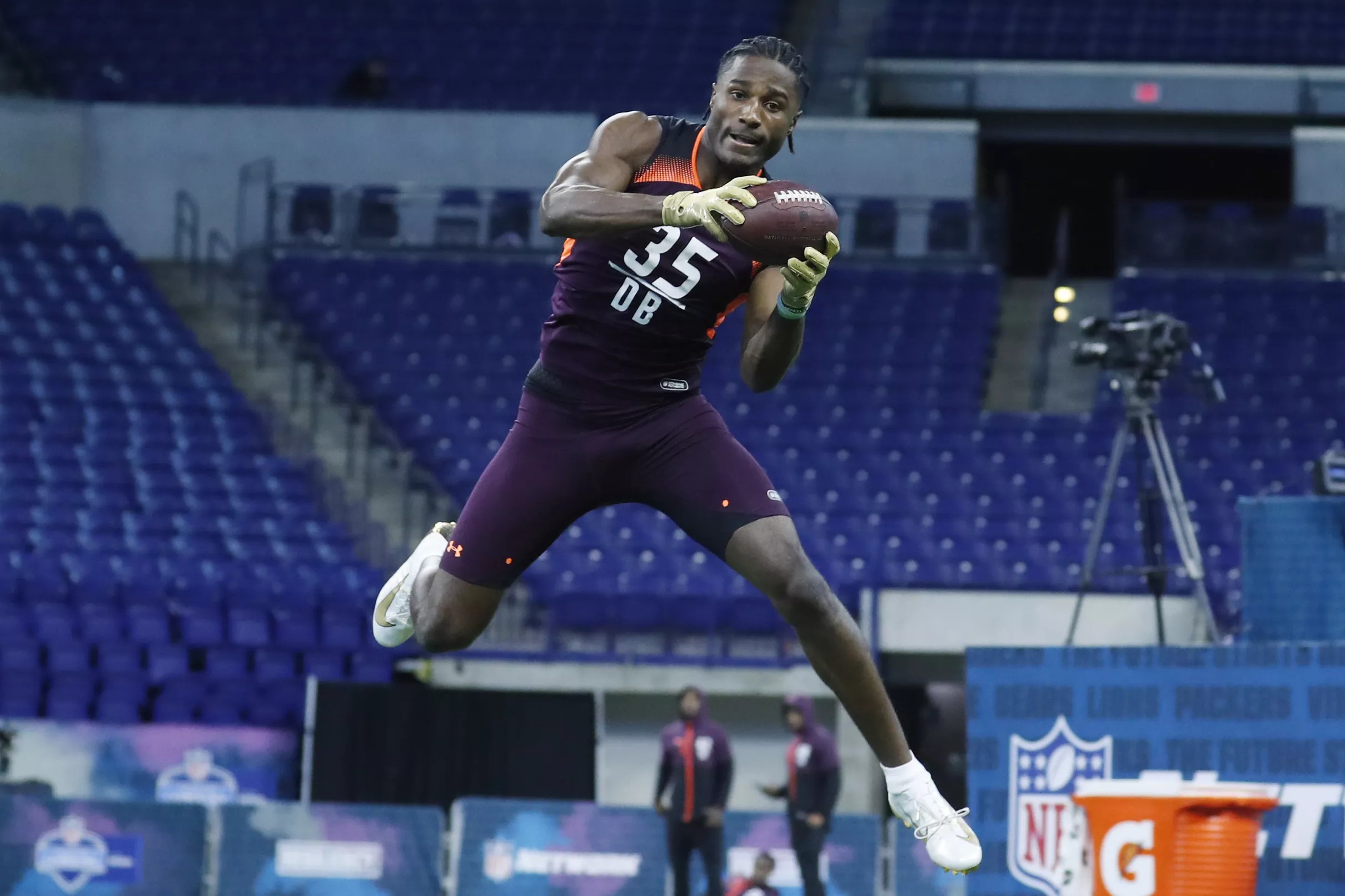 Patriots sign their first draft pick, reach fouryear contract with cornerback Joejuan Williams