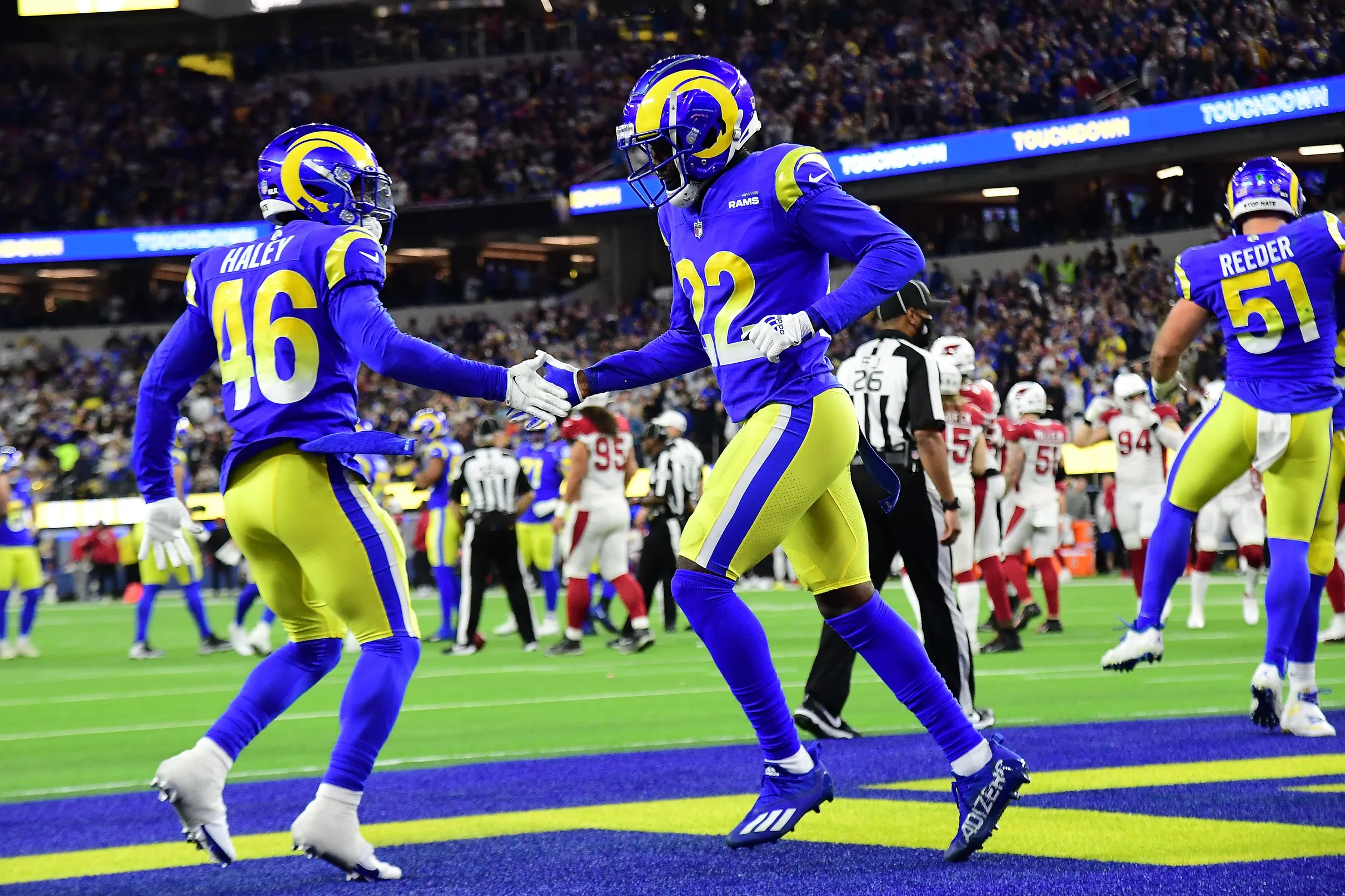 Rams-Cardinals final score: Aaron Donald leads a dominant