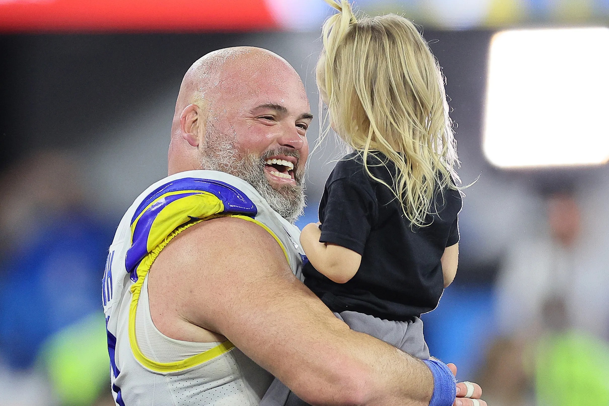 Rams’ Andrew Whitworth announces retirement, ending historically long