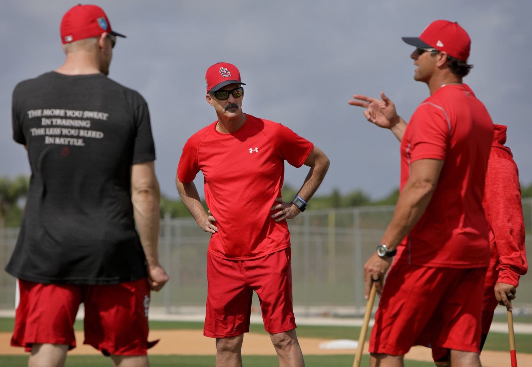 Cardinals flock to the field, with new pitching coach Maddux pointing
