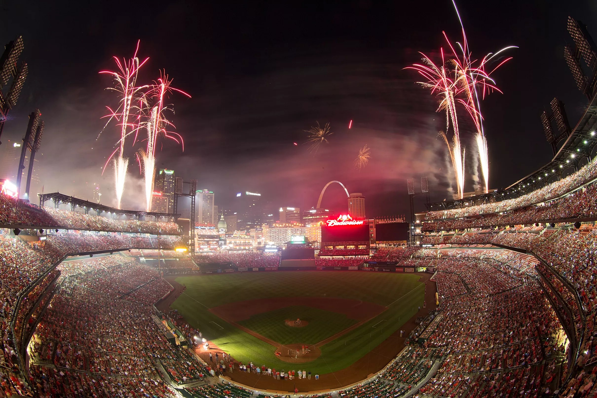 July Fourth Baseball - e55tvaq