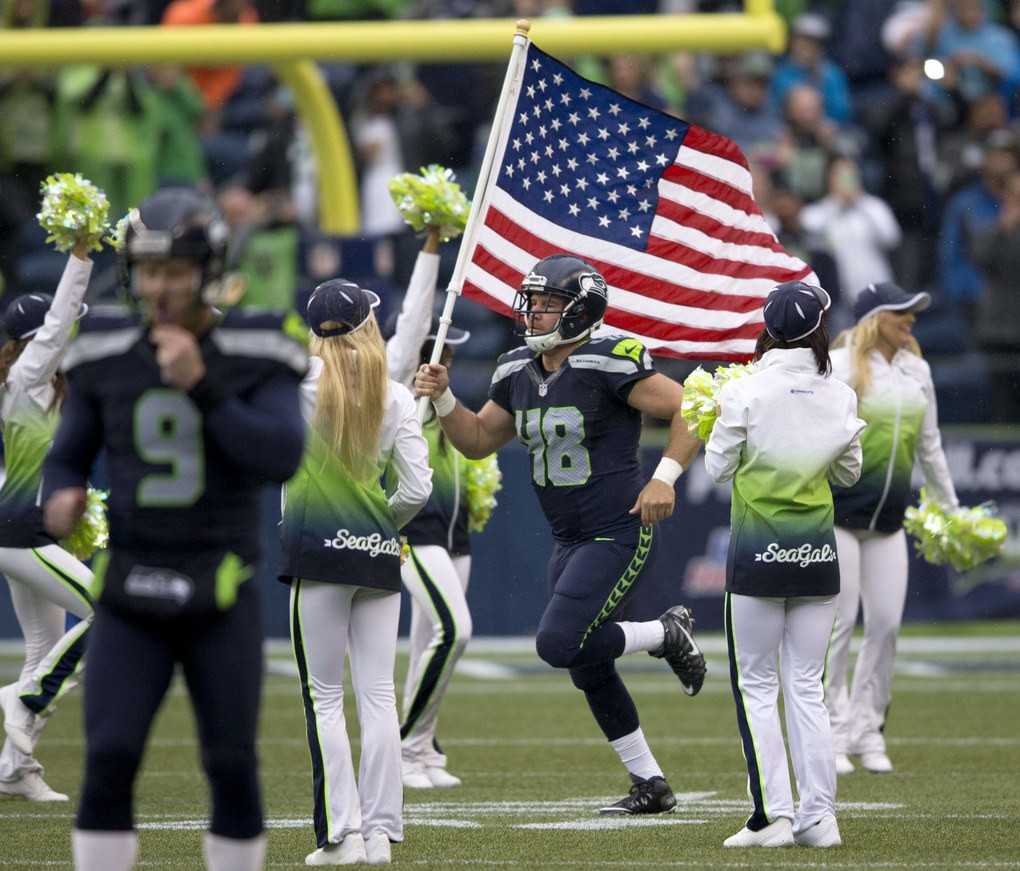 Nate Boyer to raise 12 Flag Monday as Seahawks celebrate ‘Salute to