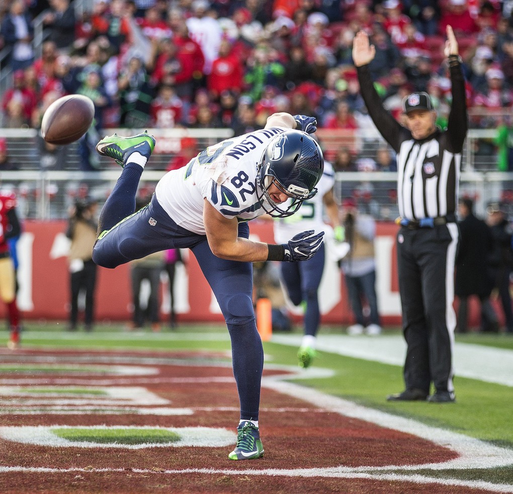 Tight End Luke Willson, One Of Seahawks’ 13 Unrestricted Free Agents ...