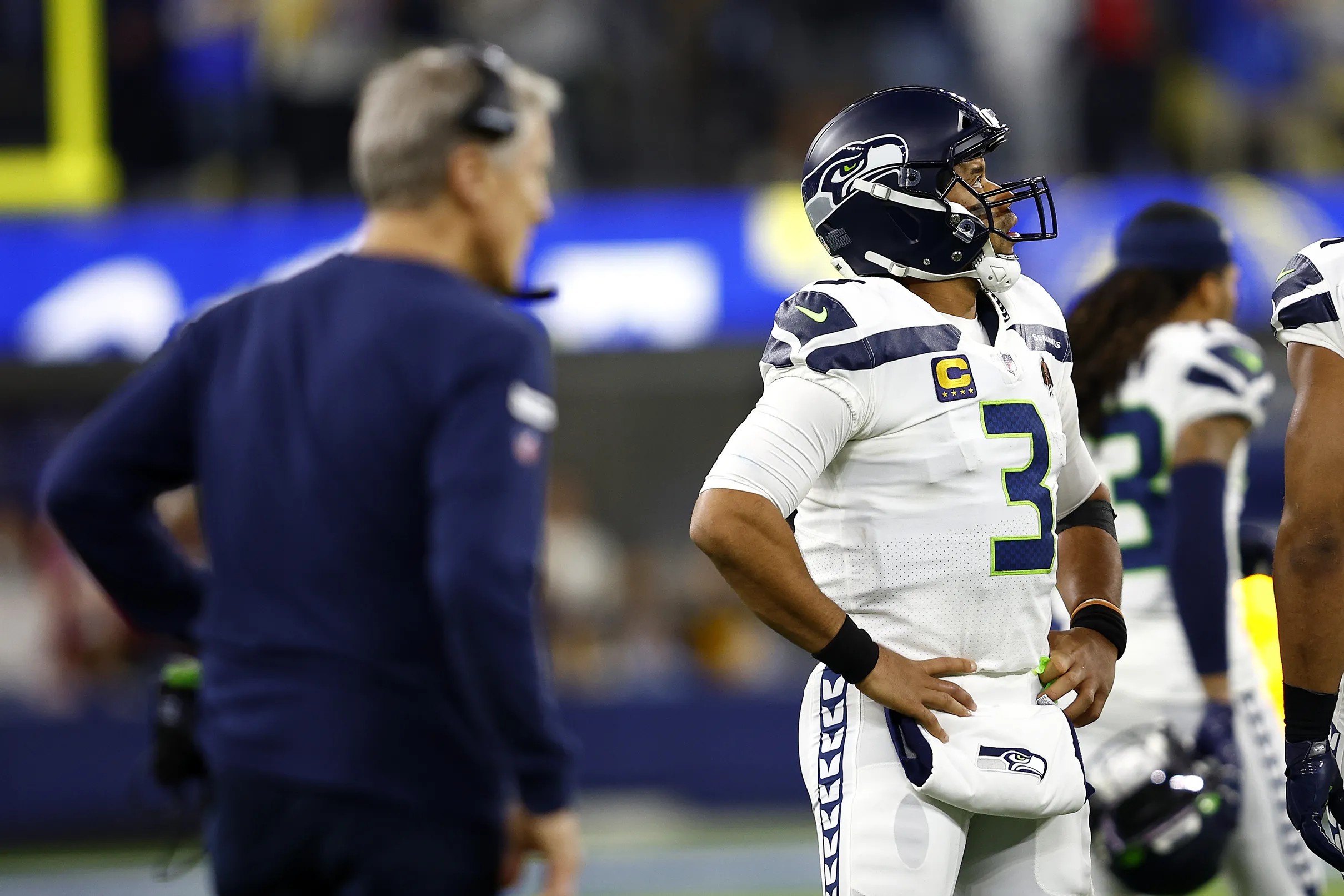 seahawks-now-have-2-of-the-3-most-penalized-players-in-the-nfl