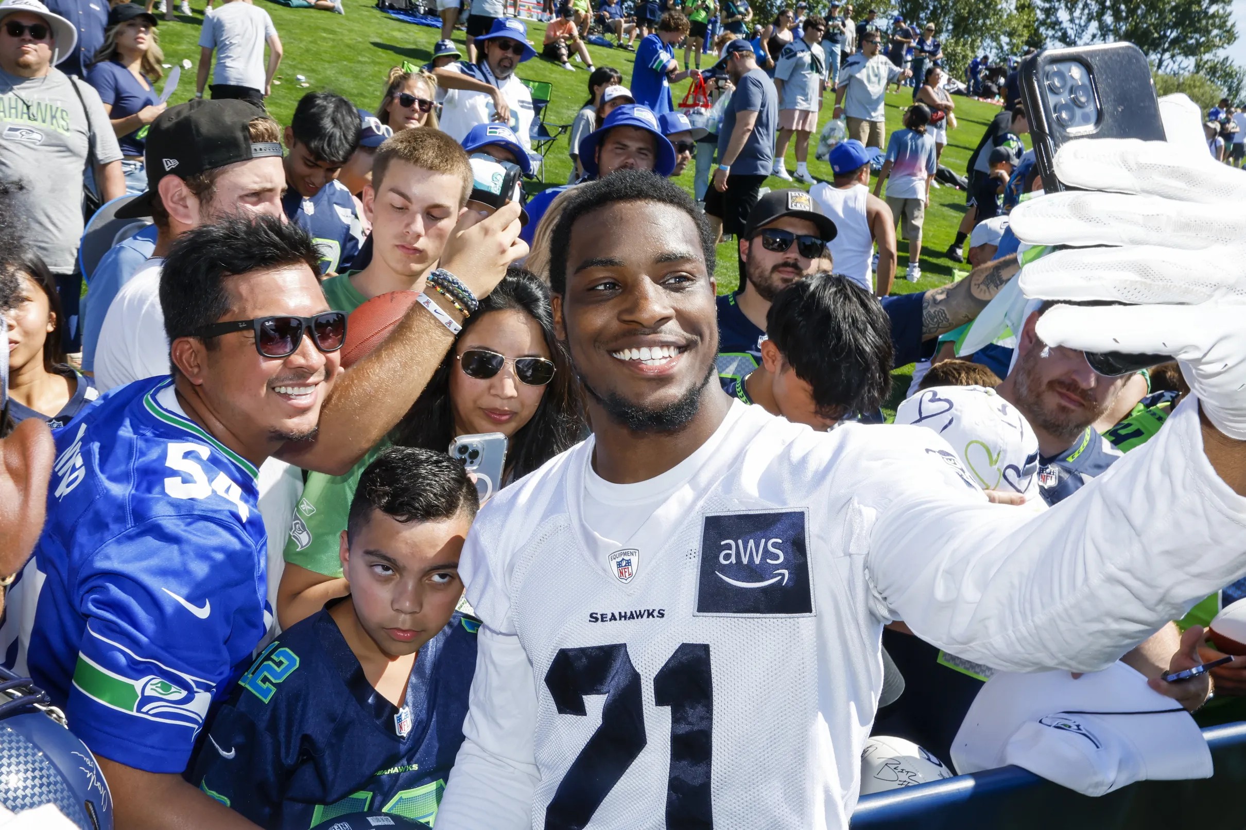 Field Gulls, a Seattle Seahawks community