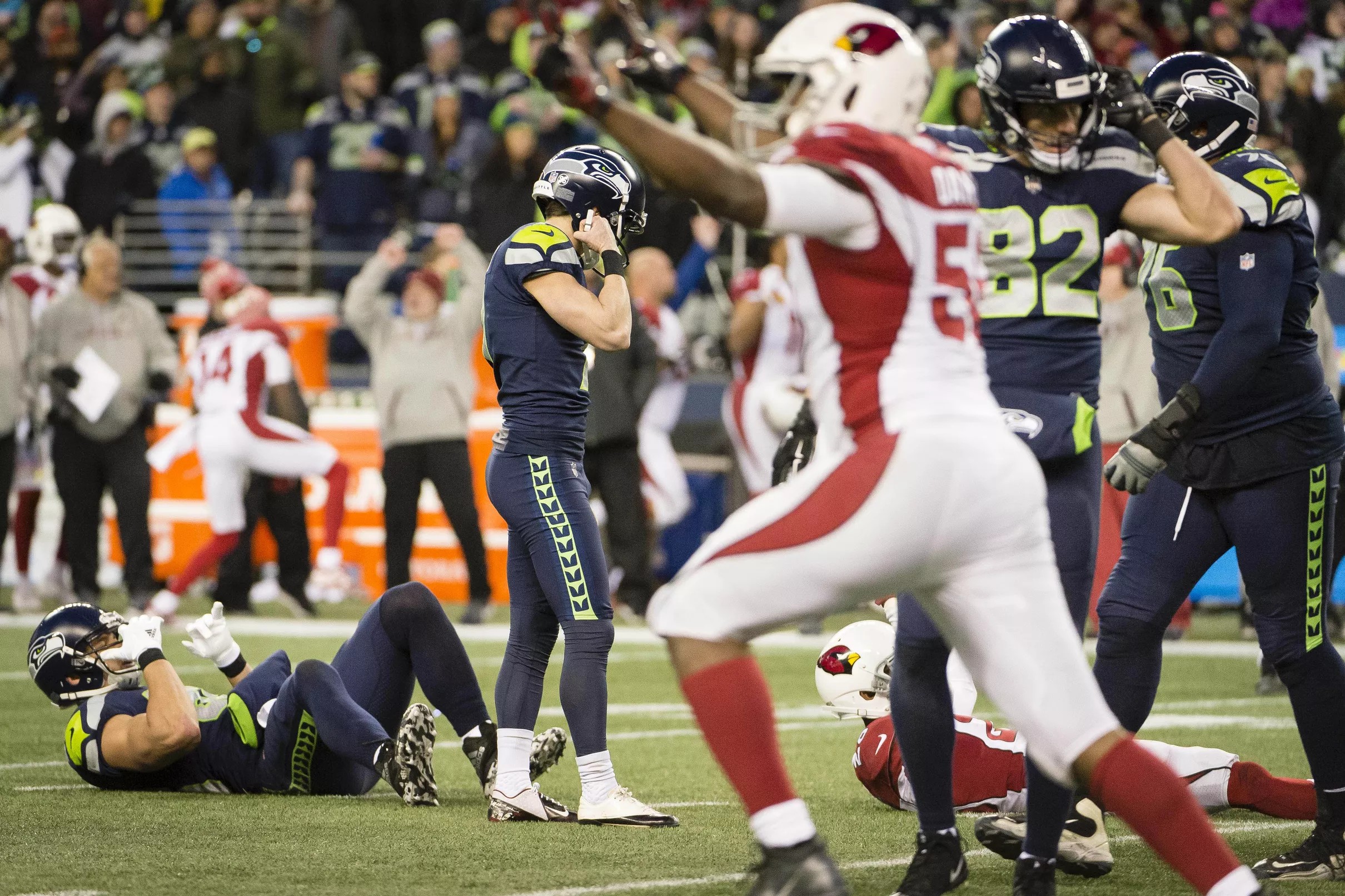 Twitter reacts to Seahawks being eliminated from playoffs