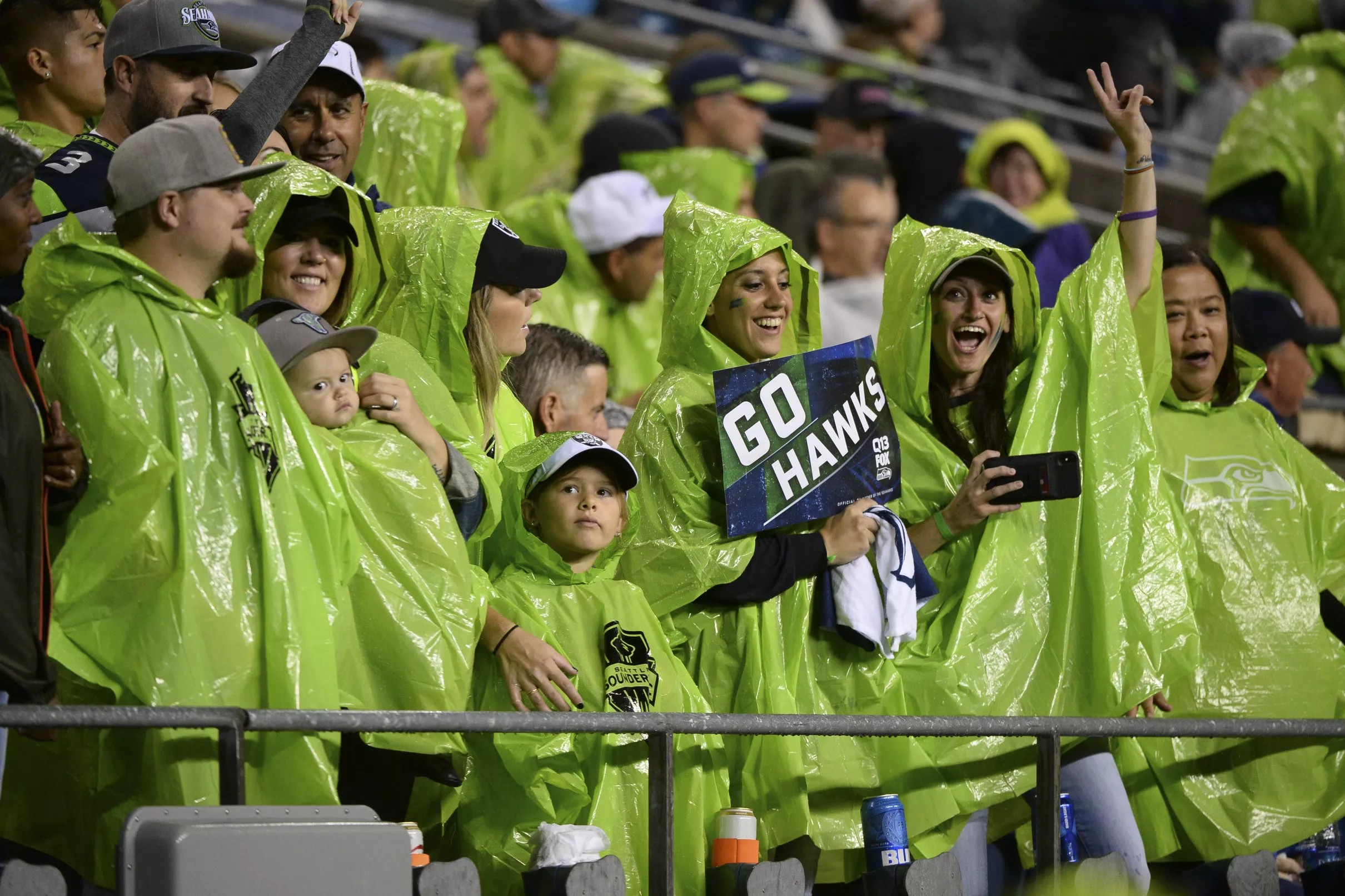 After 2 losses, Seahawks fans are tired of rainy day football