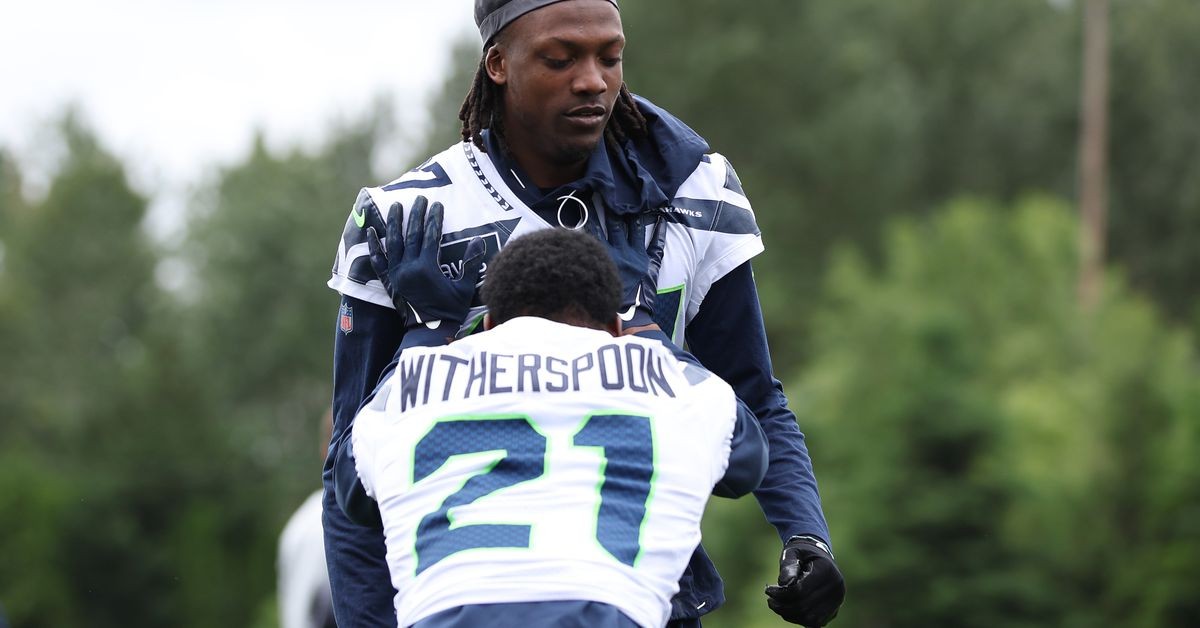 Seahawks have long list of potential free agents this offseason