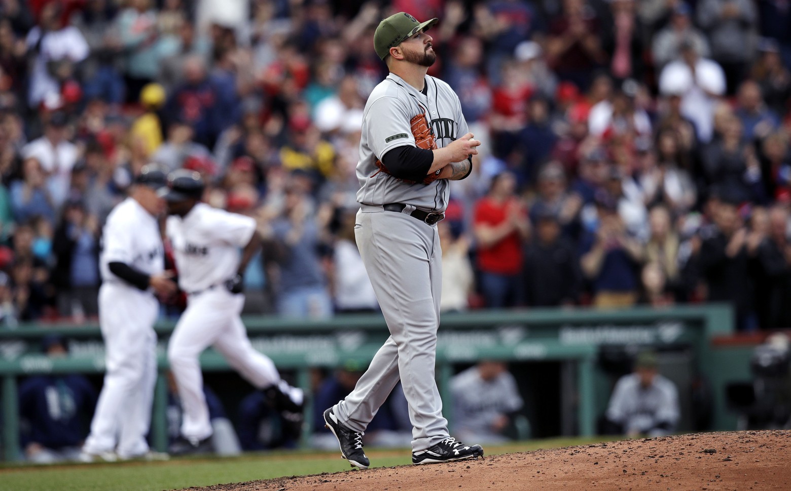 Mariners blanked again in Boston