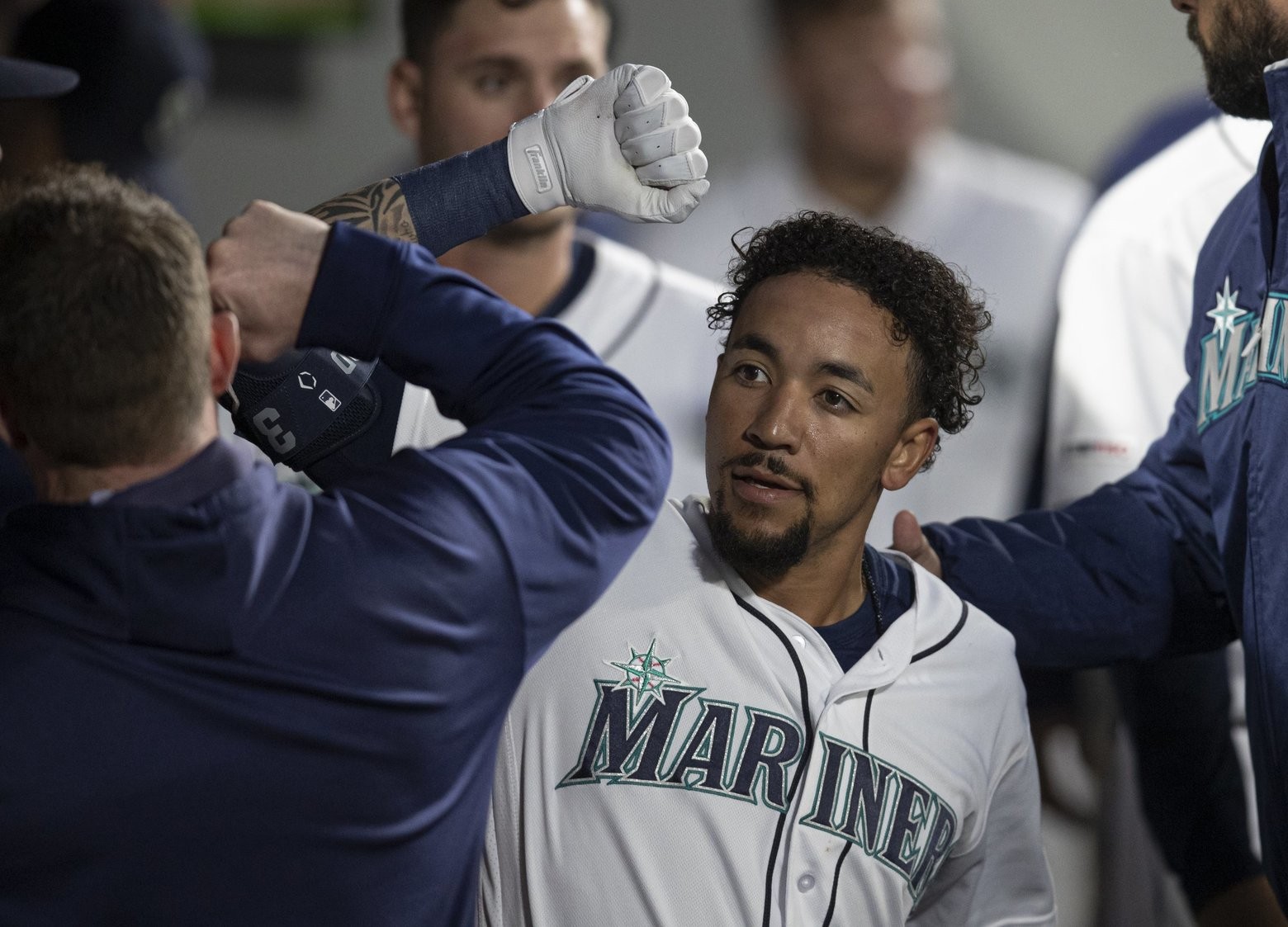 J.P. Crawford returns in series of roster moves before Mariners open