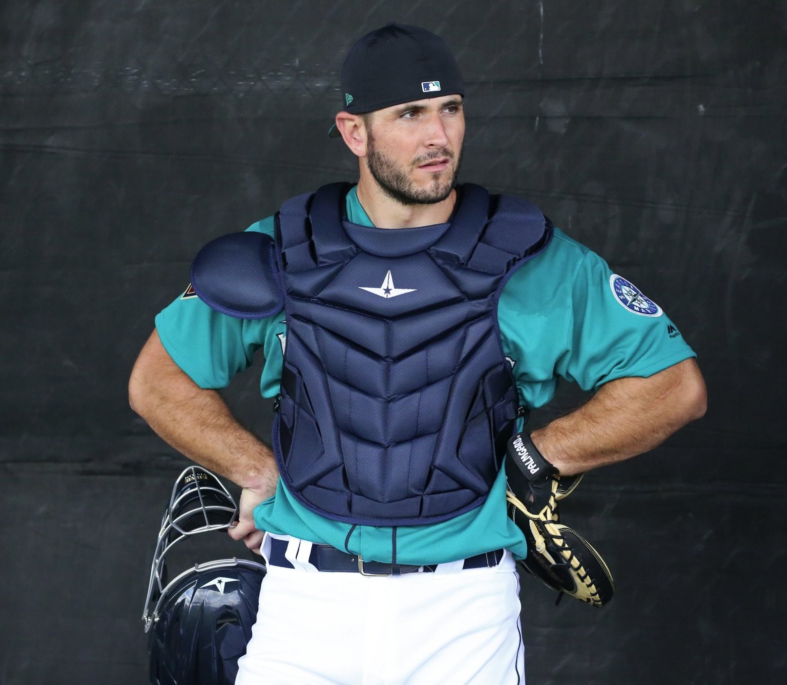 Mariners move closer to determining the backup catcher spot with five