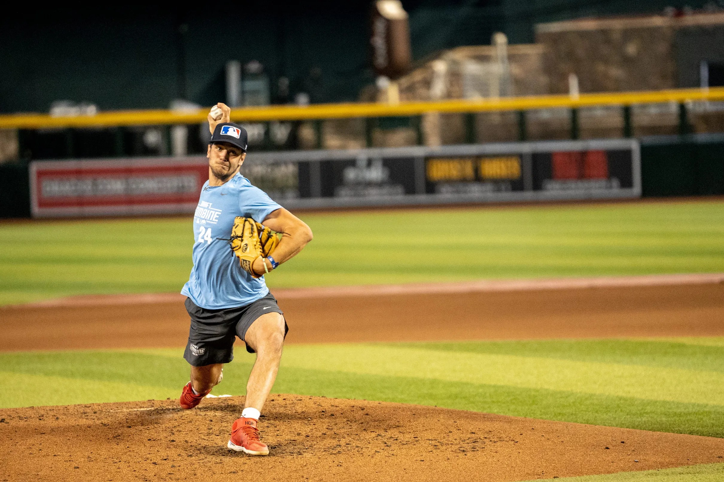 Mariners Going Green! - Lookout Landing