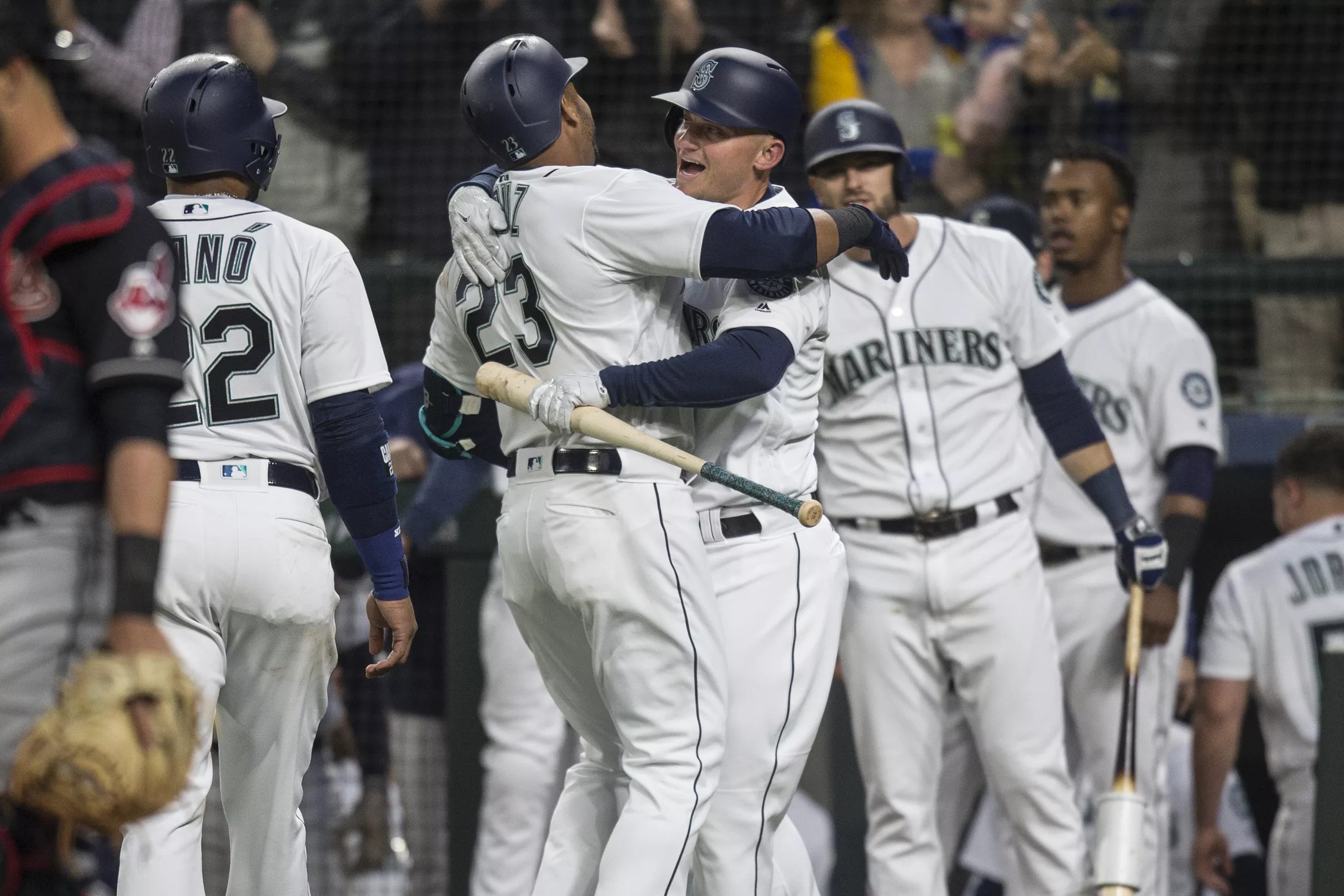 Mariners Win a Magical Opening Day