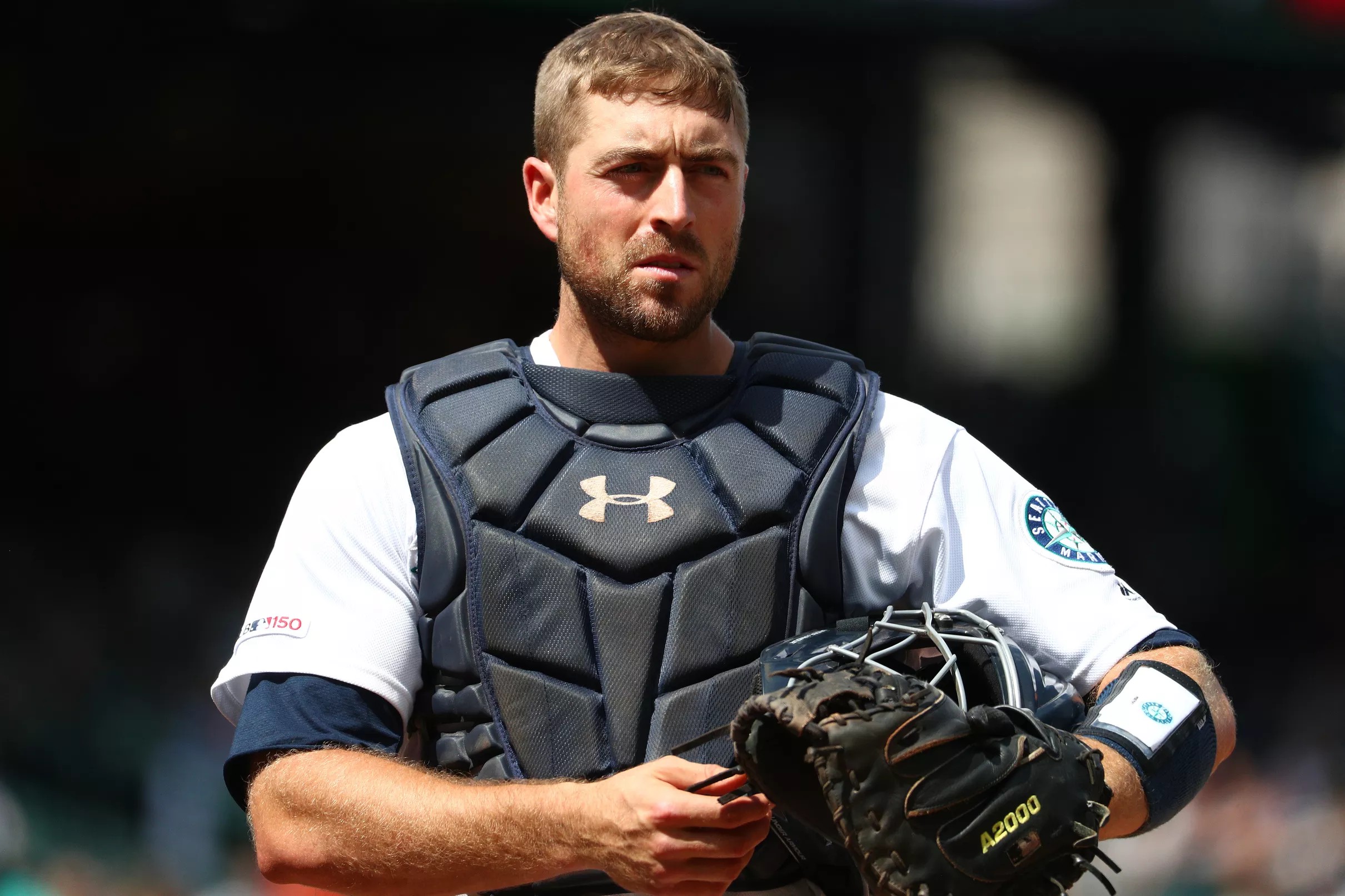 Examining possible options for the Mariners at catcher; UPDATED Joe